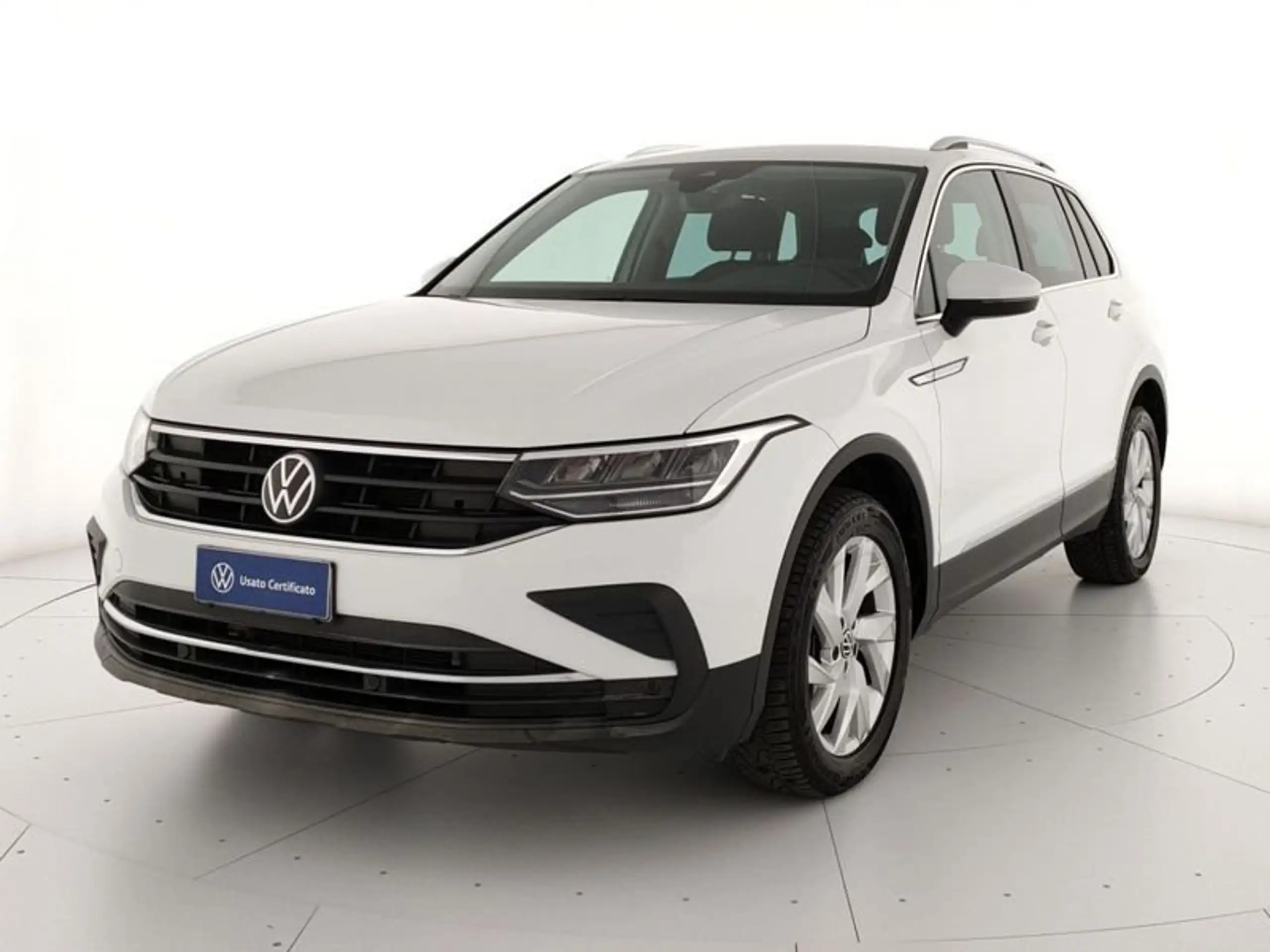 Volkswagen - Tiguan