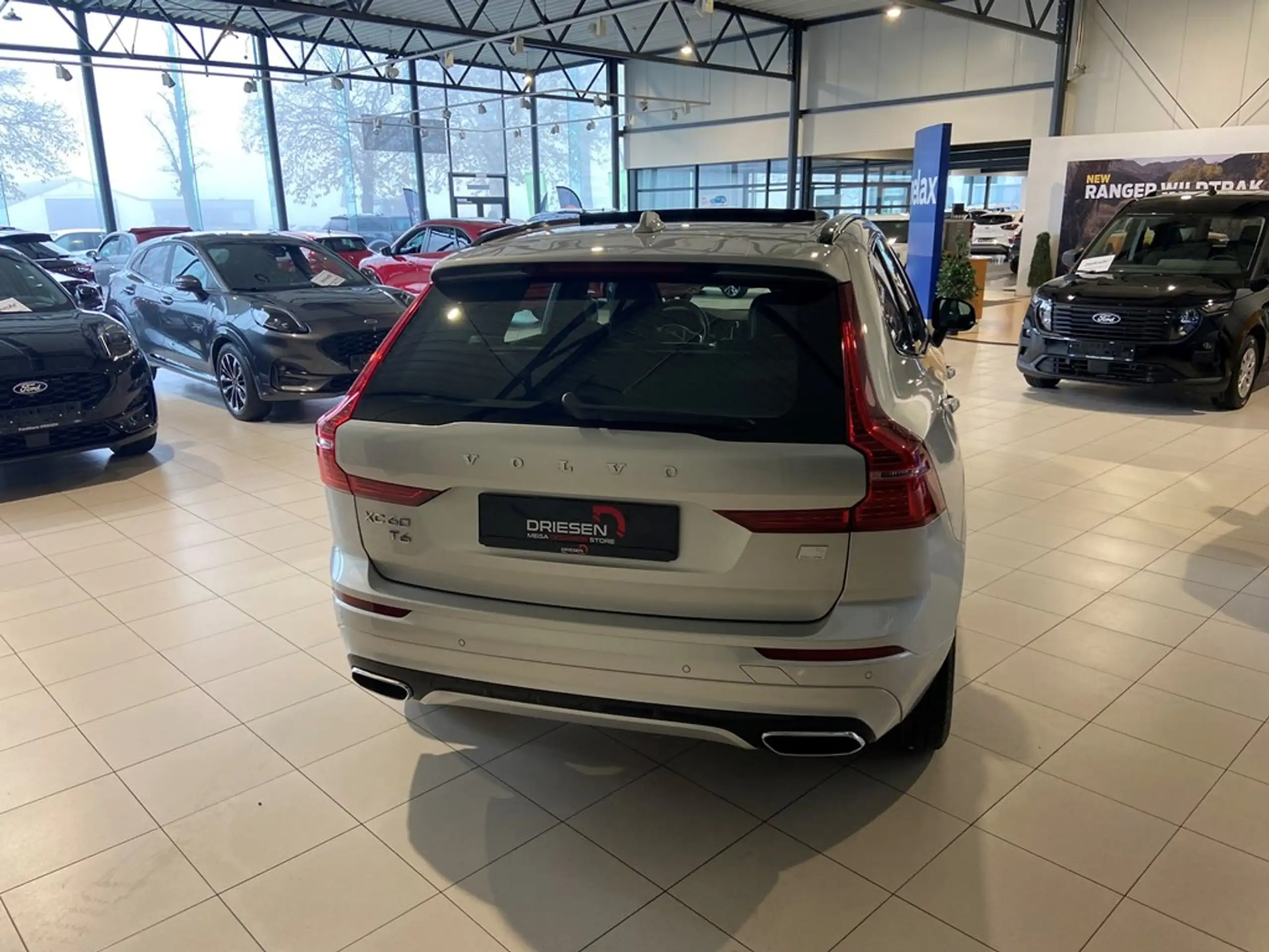 Volvo - XC60