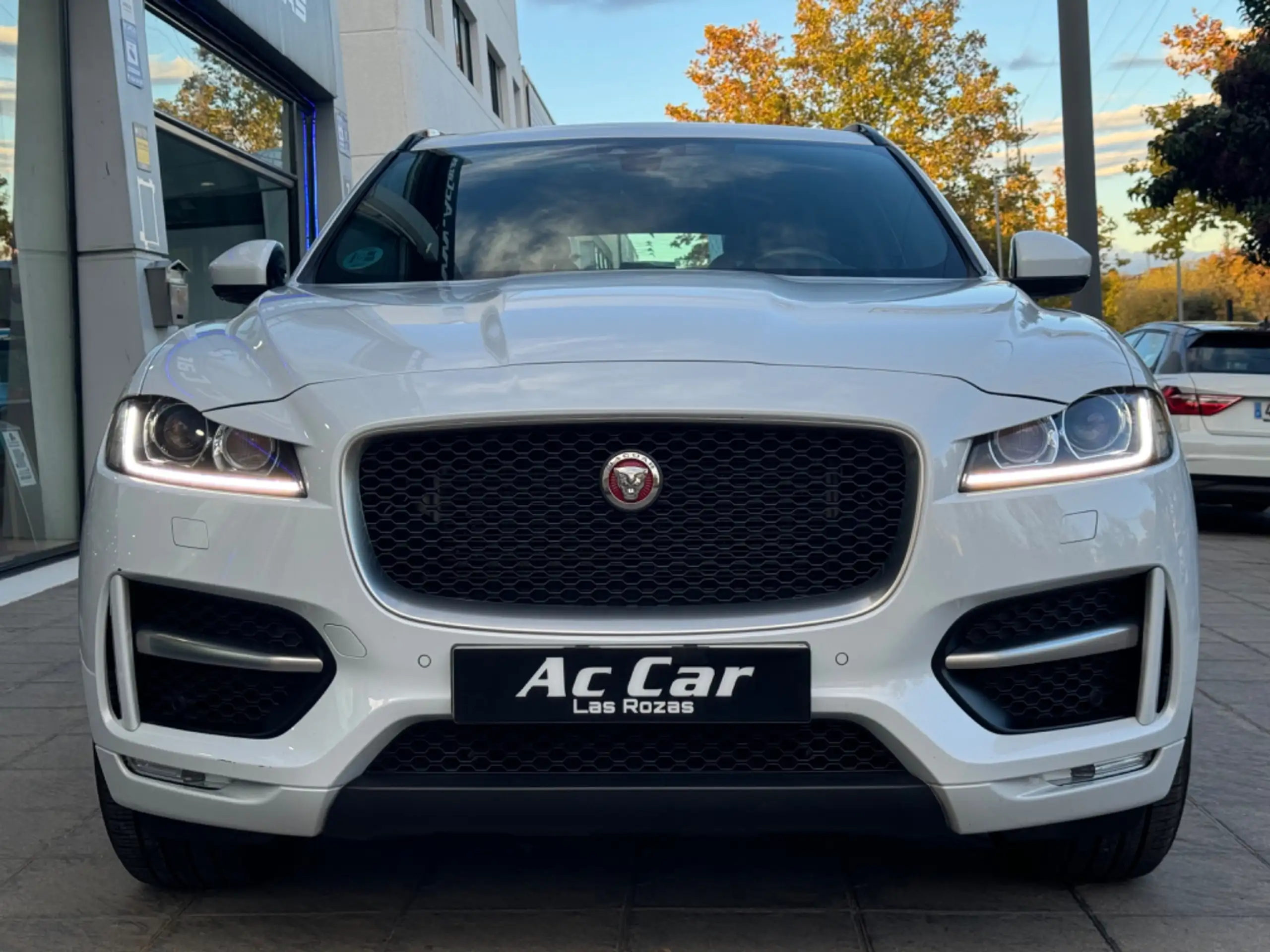 Jaguar - F-Pace