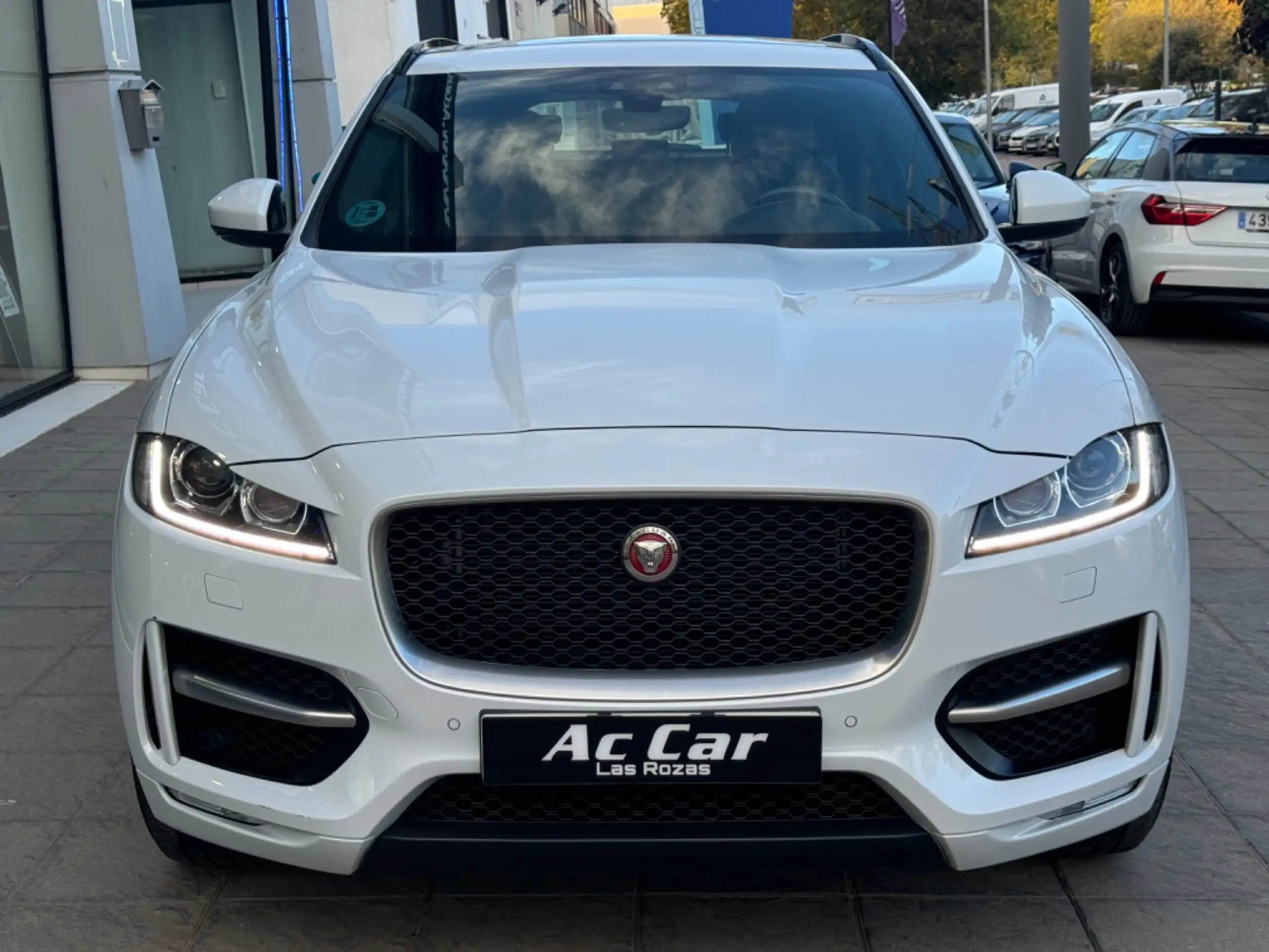 Jaguar - F-Pace