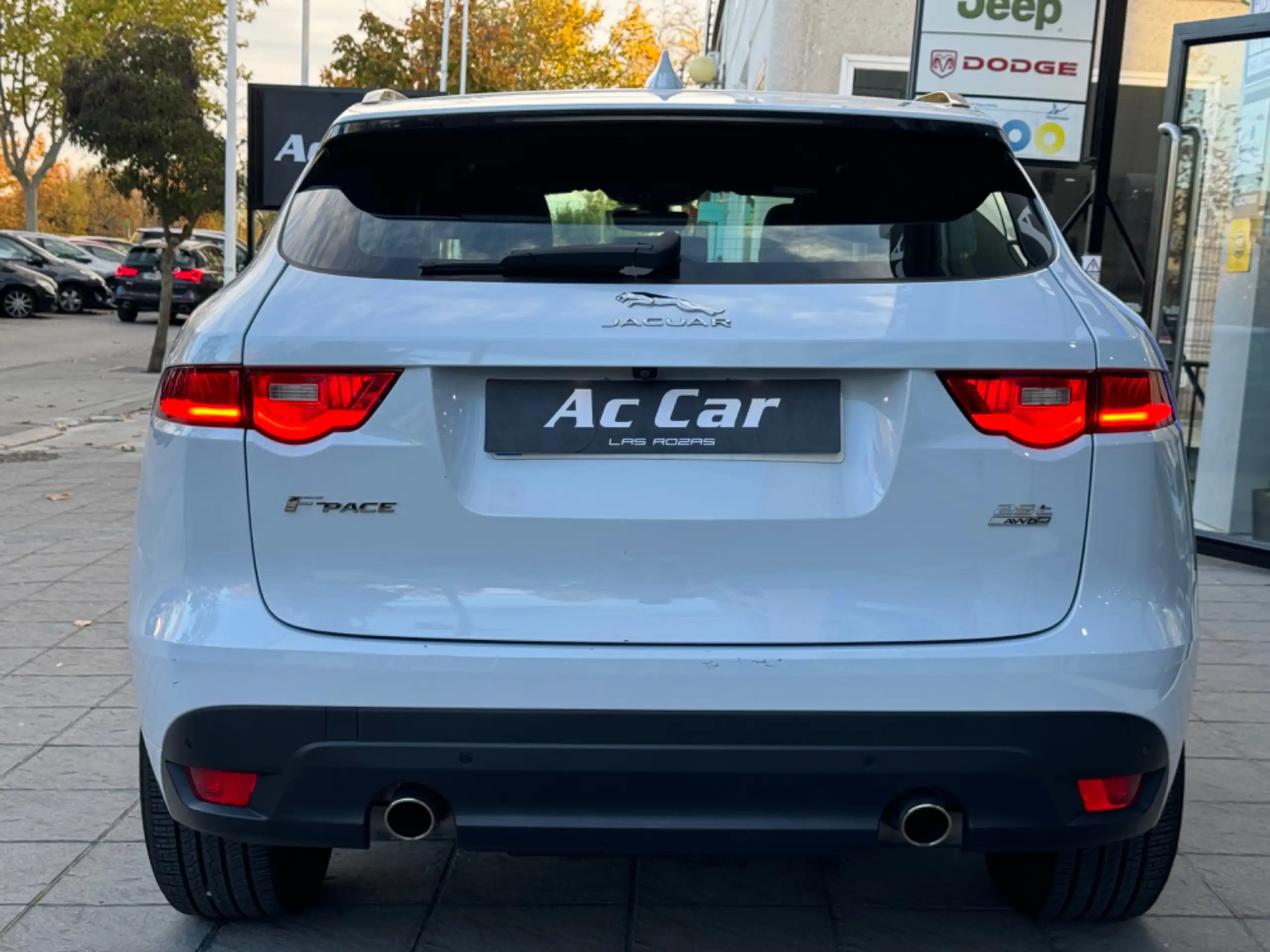 Jaguar - F-Pace