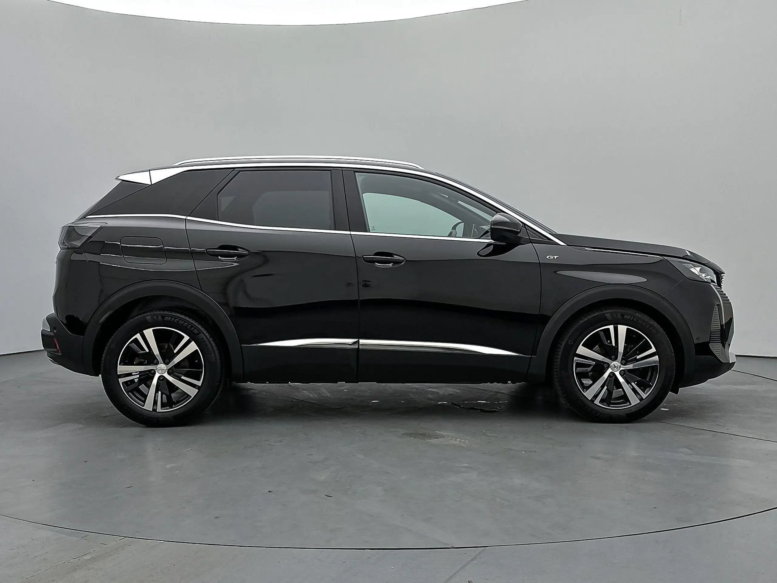 Peugeot - 3008