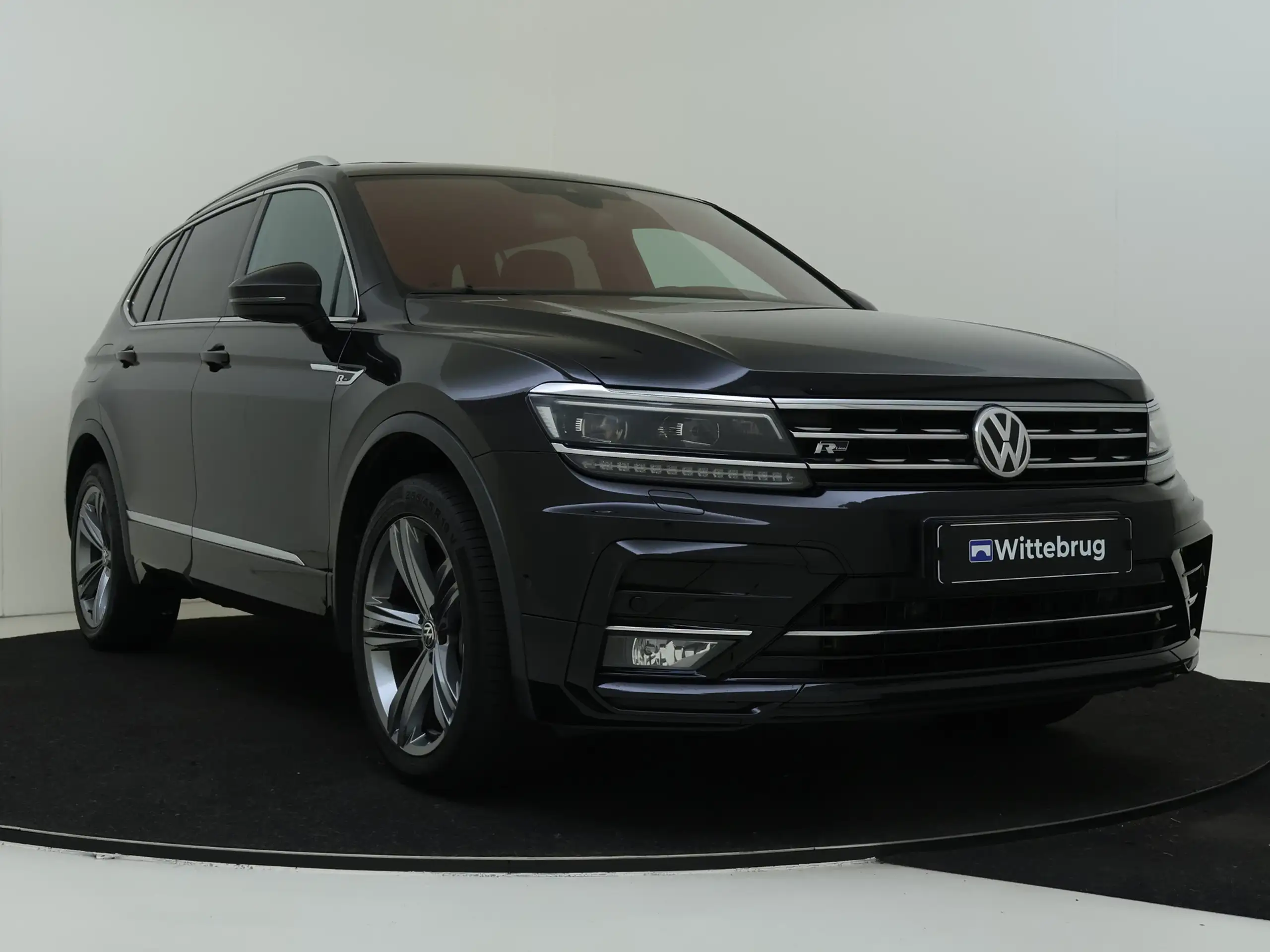 Volkswagen - Tiguan Allspace