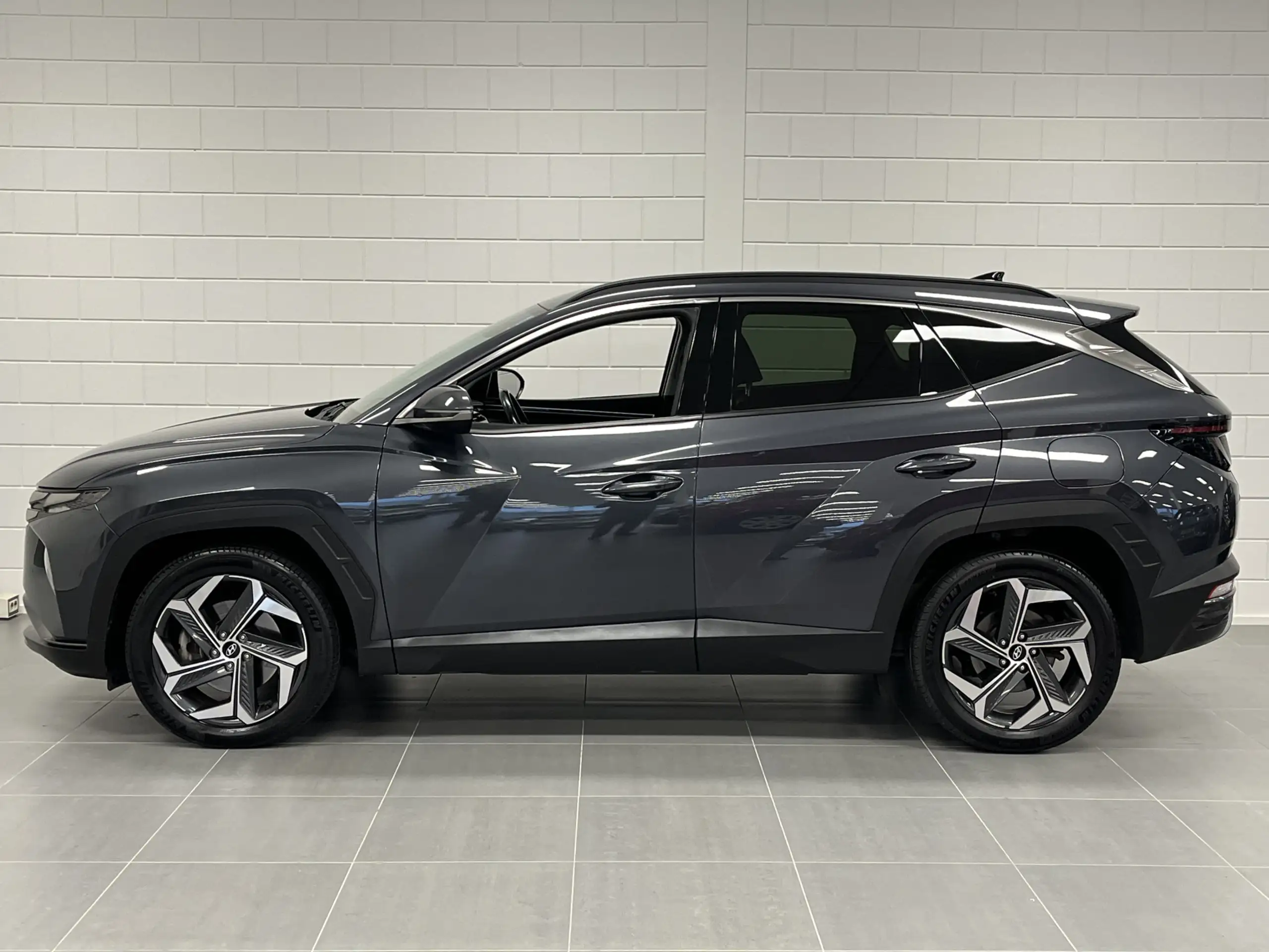 Hyundai - TUCSON