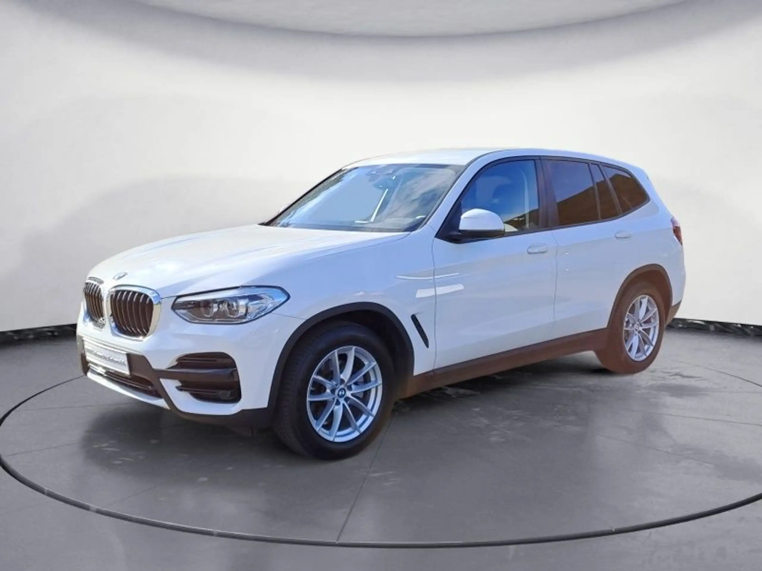 BMW - X3