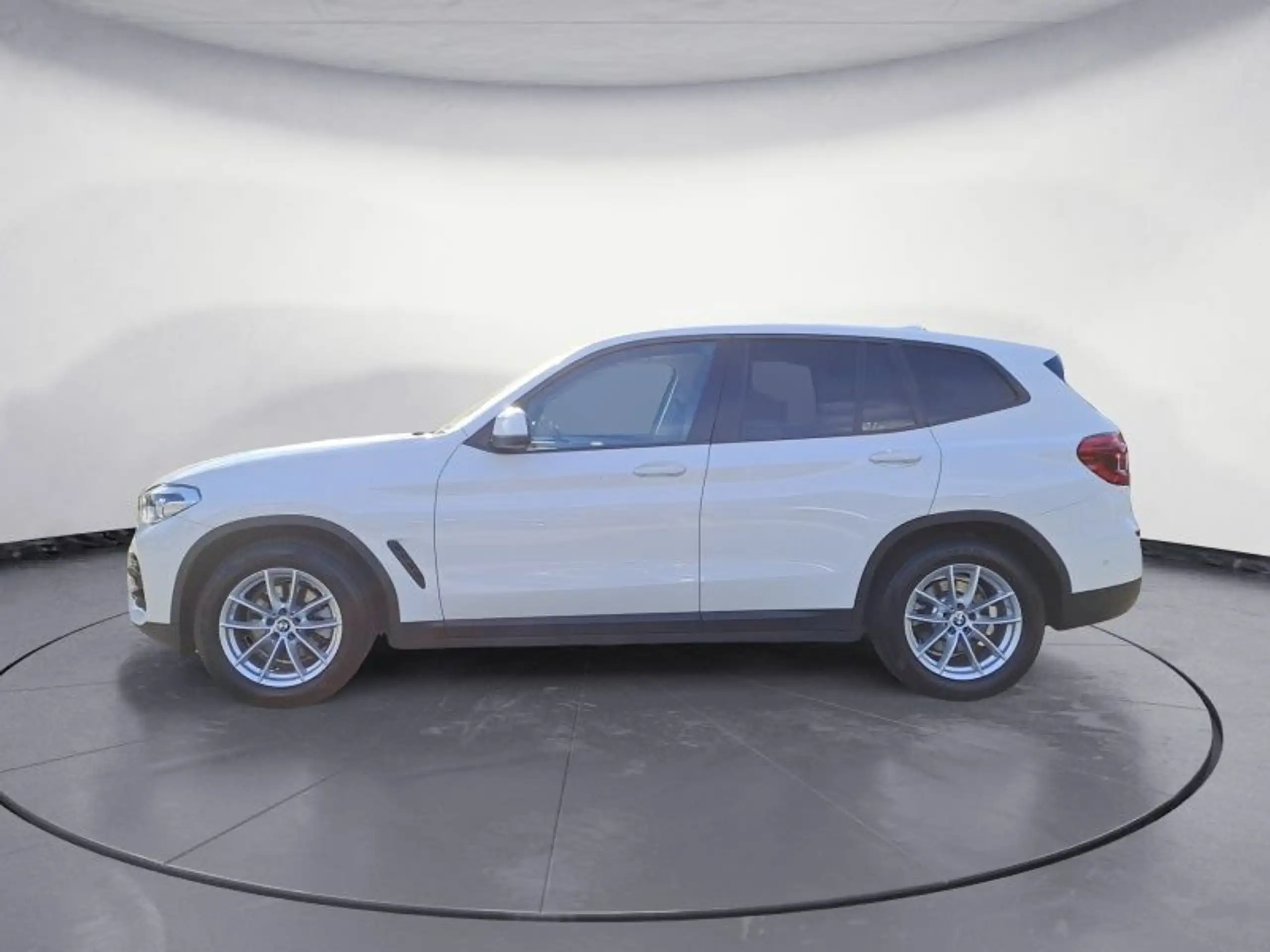 BMW - X3