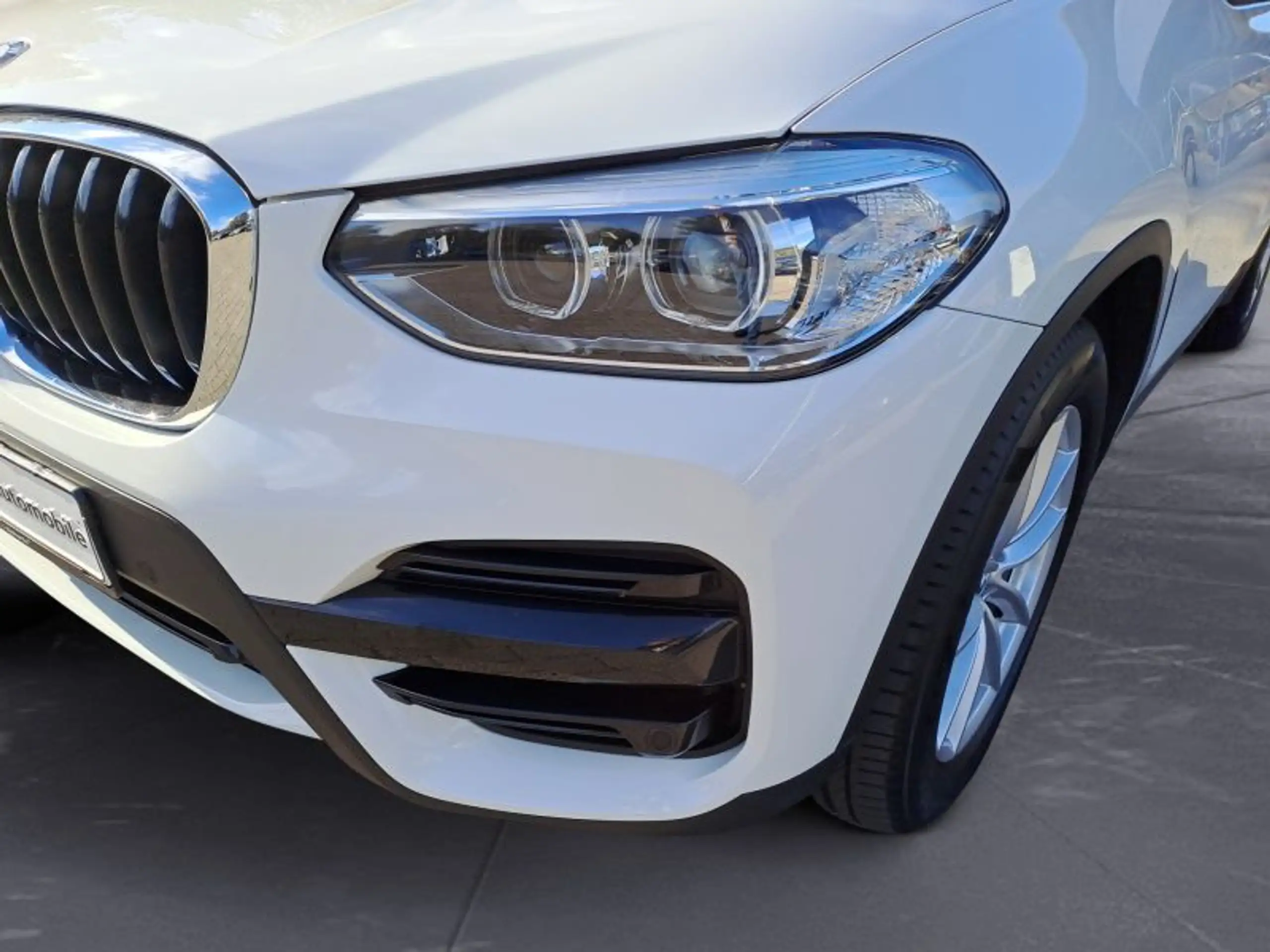 BMW - X3