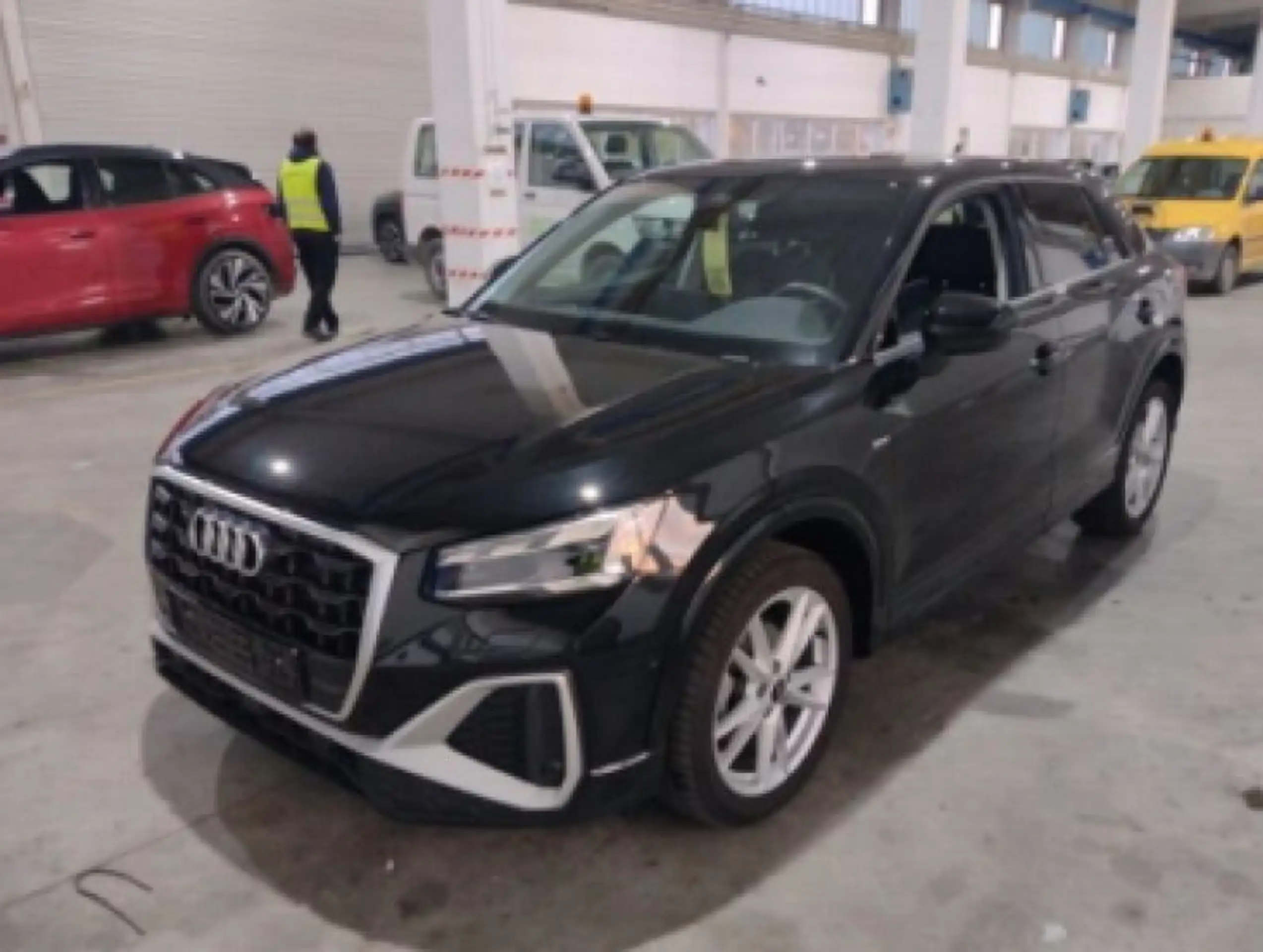 Audi - Q2