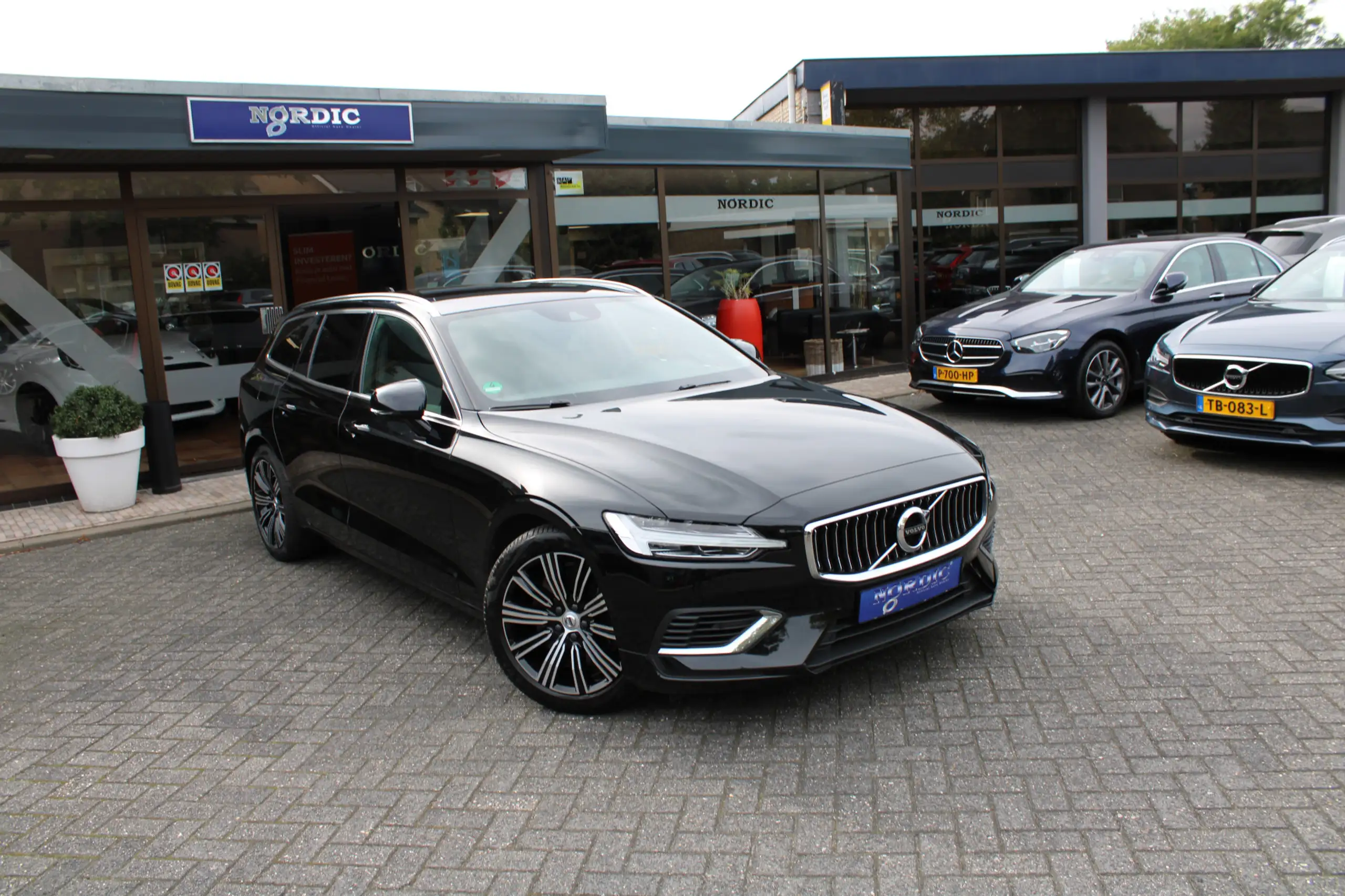 Volvo - V60