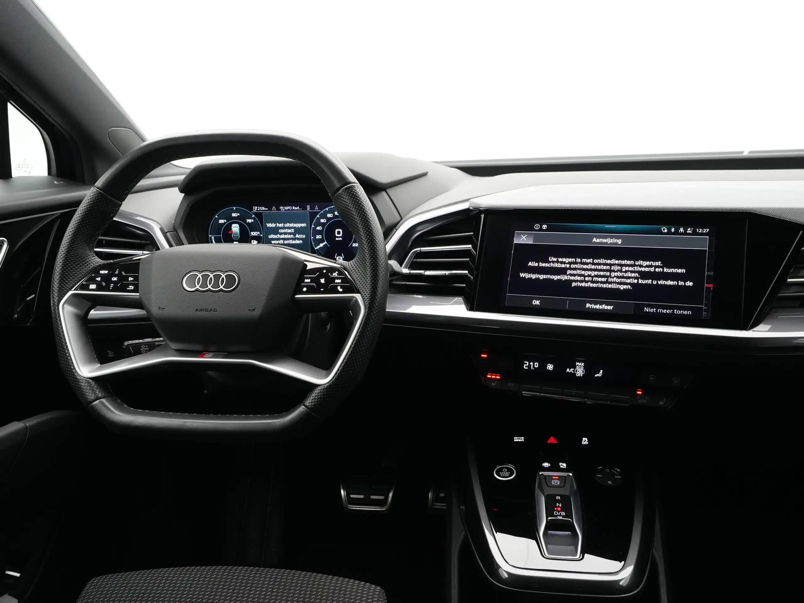 Audi - Q4 e-tron