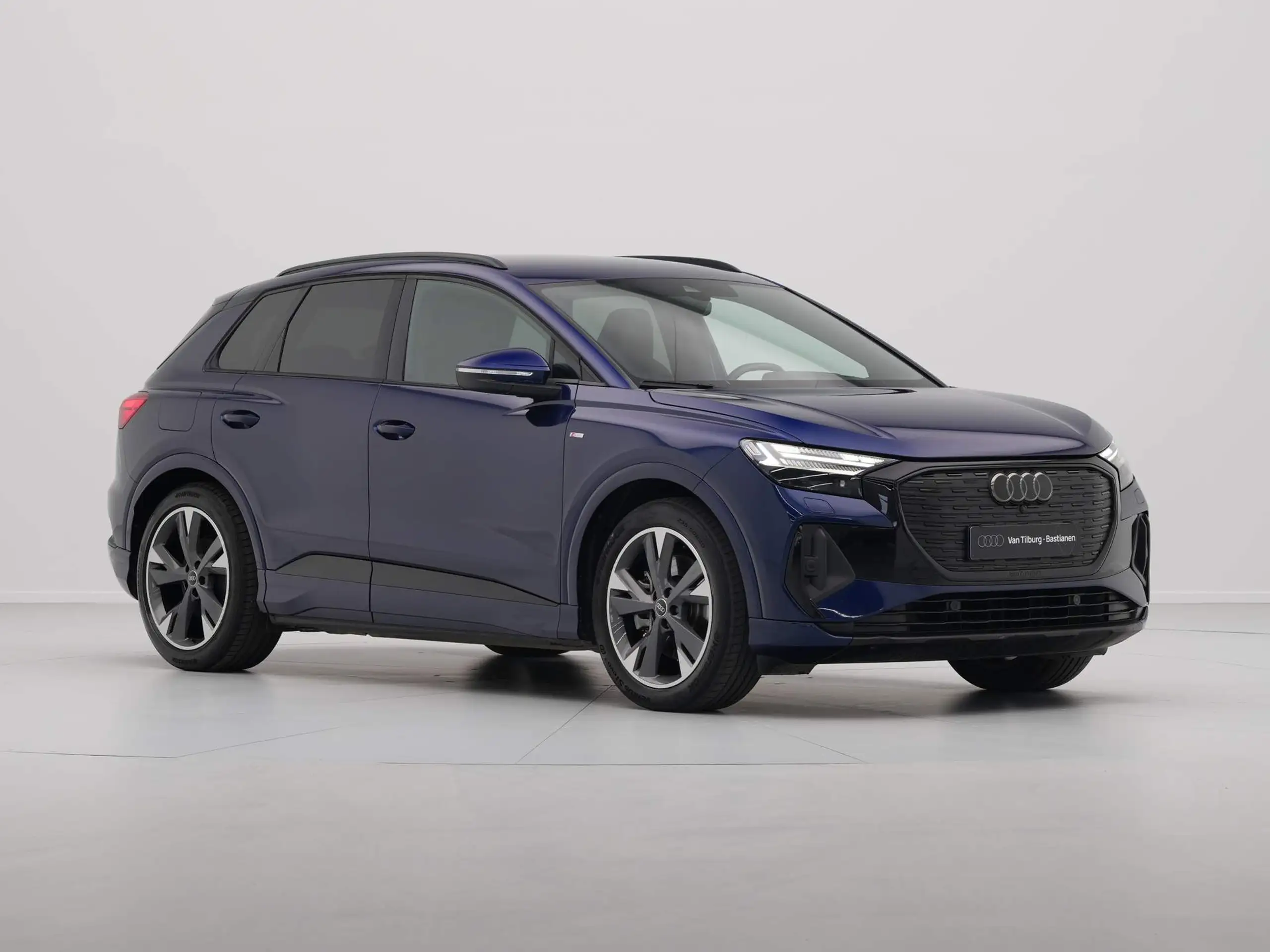 Audi - Q4 e-tron