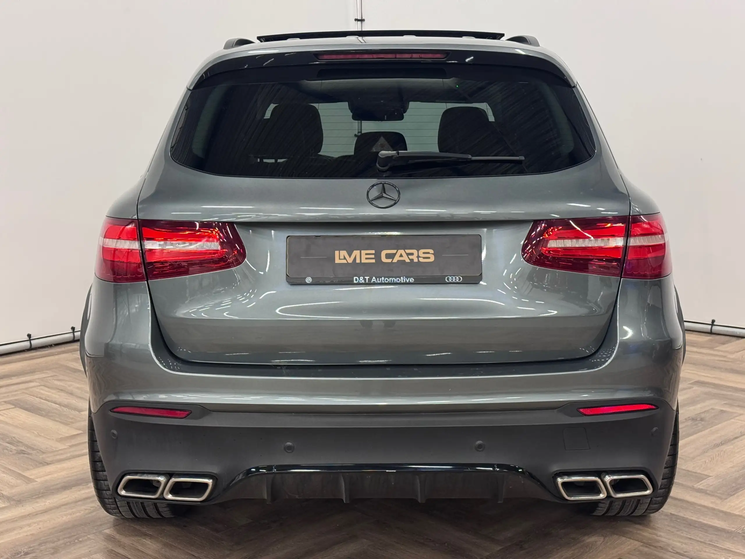 Mercedes-Benz - GLC 300