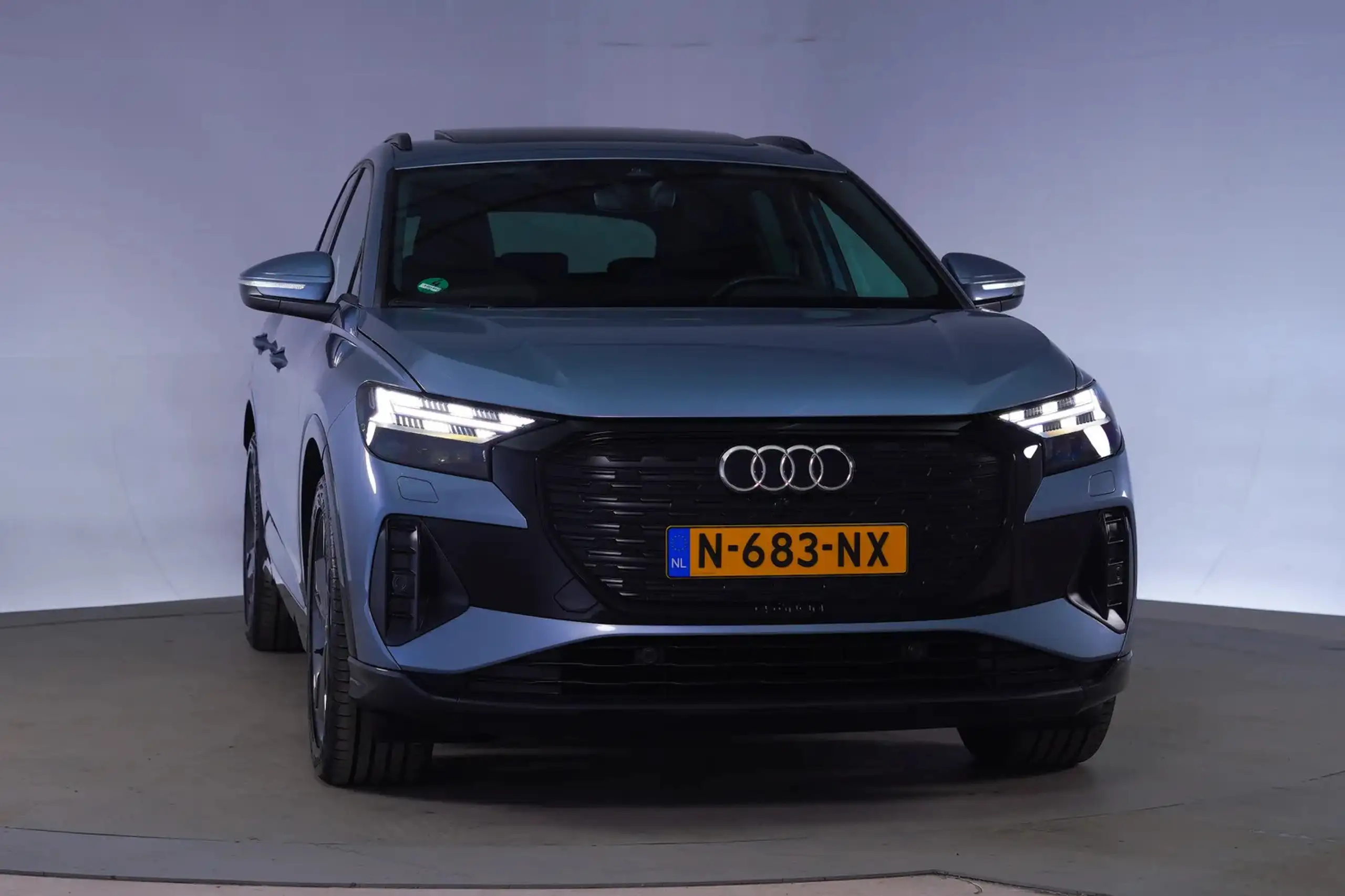 Audi - Q4 e-tron