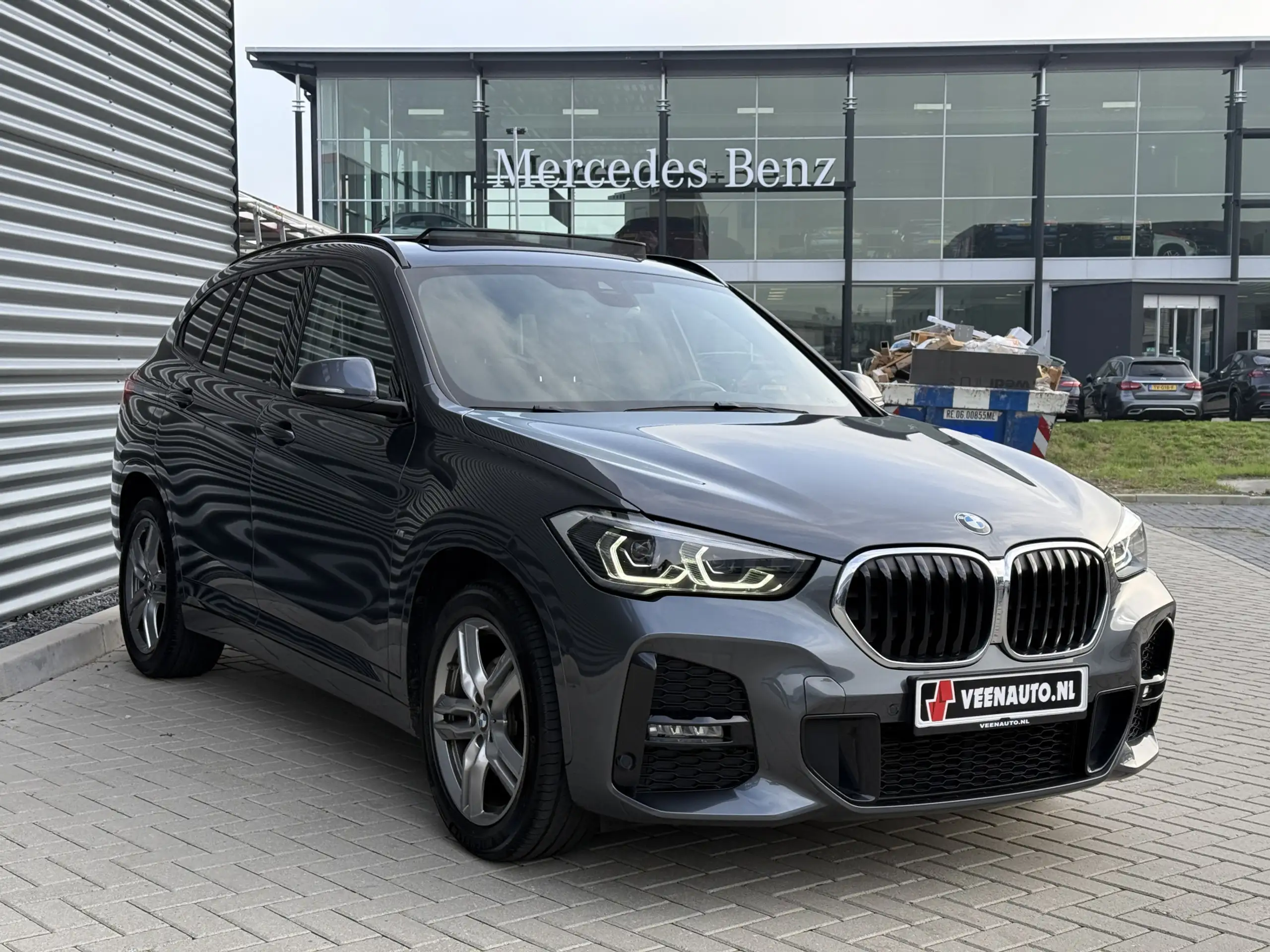 BMW - X1