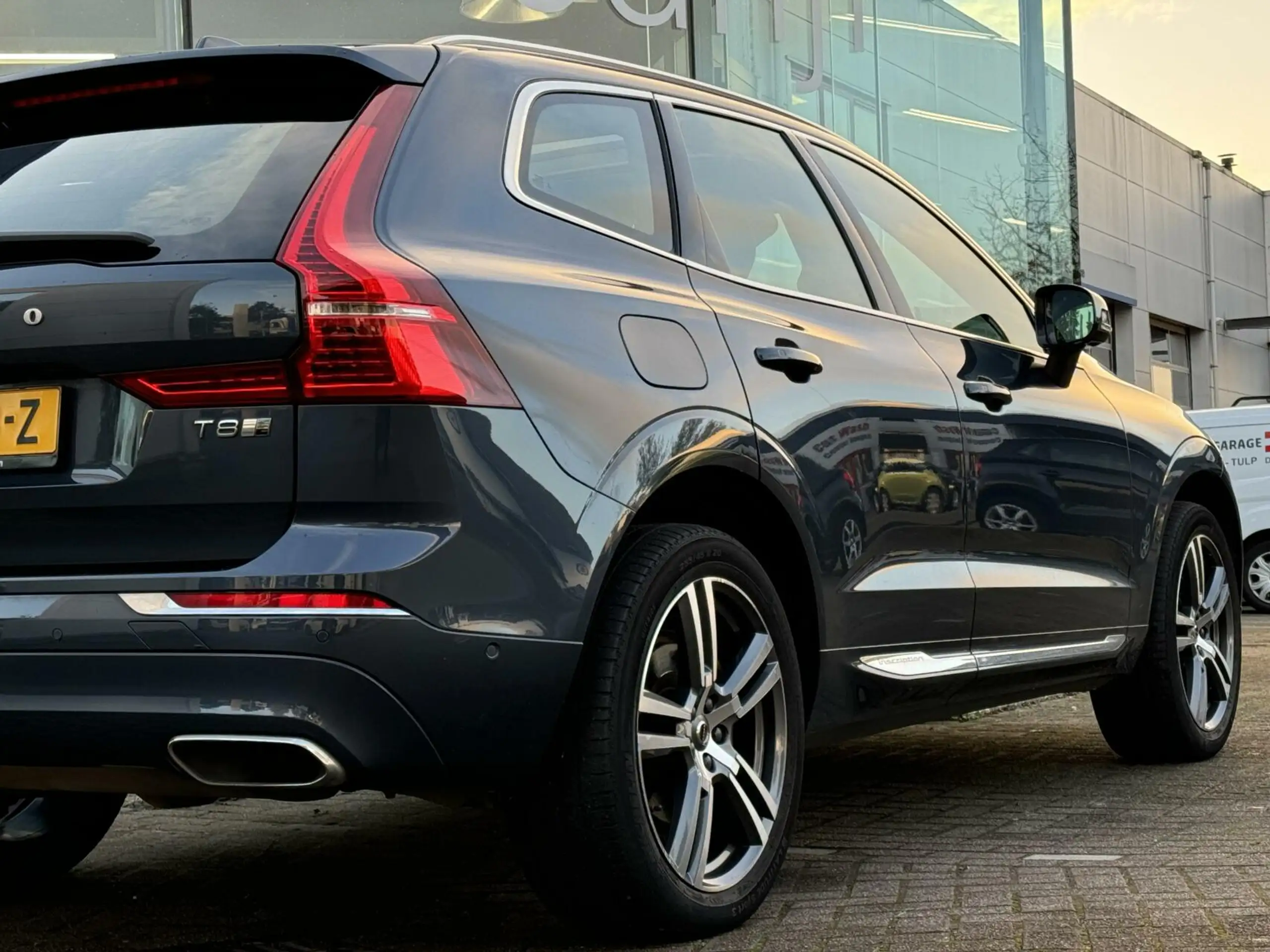 Volvo - XC60