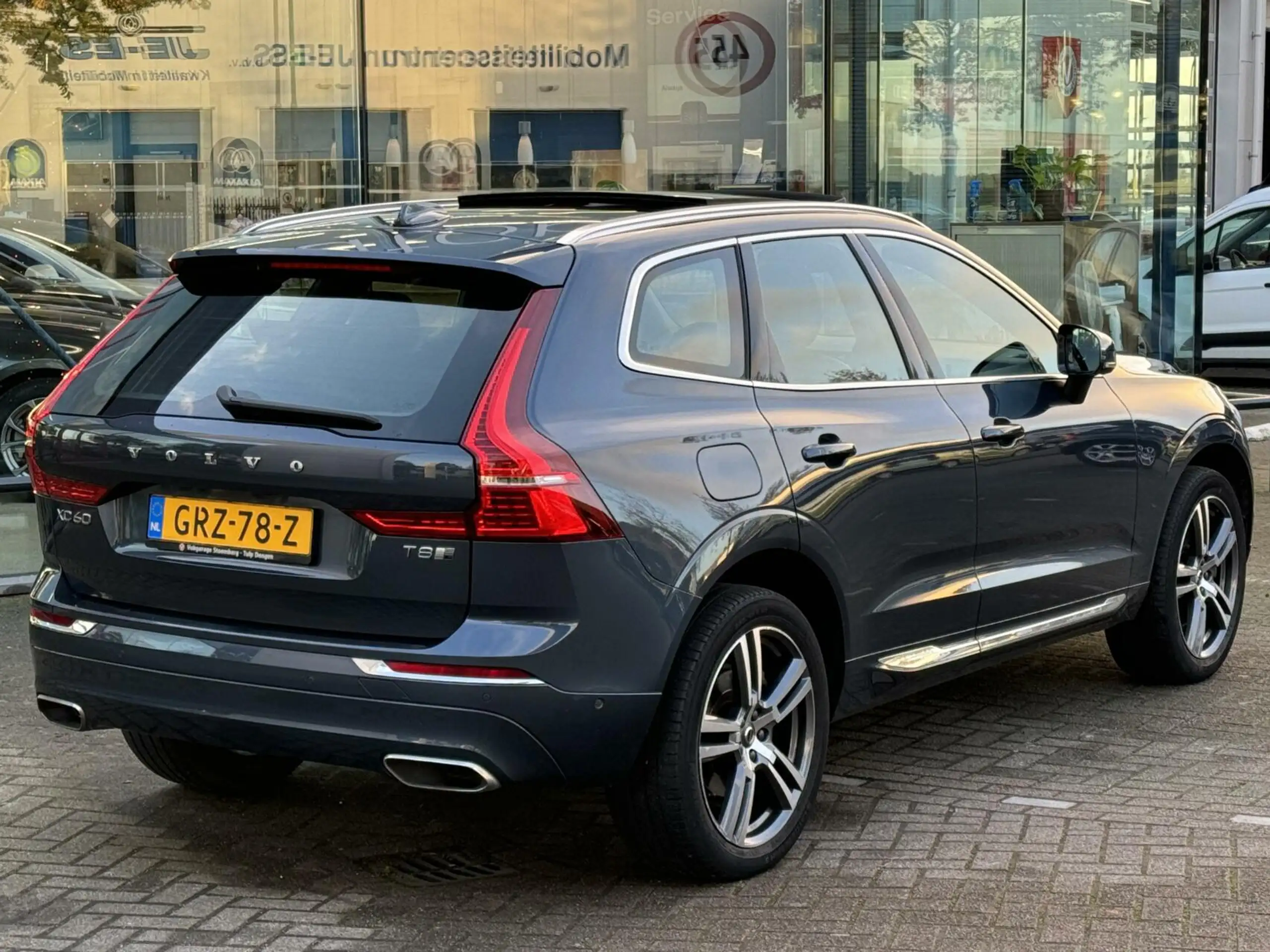 Volvo - XC60