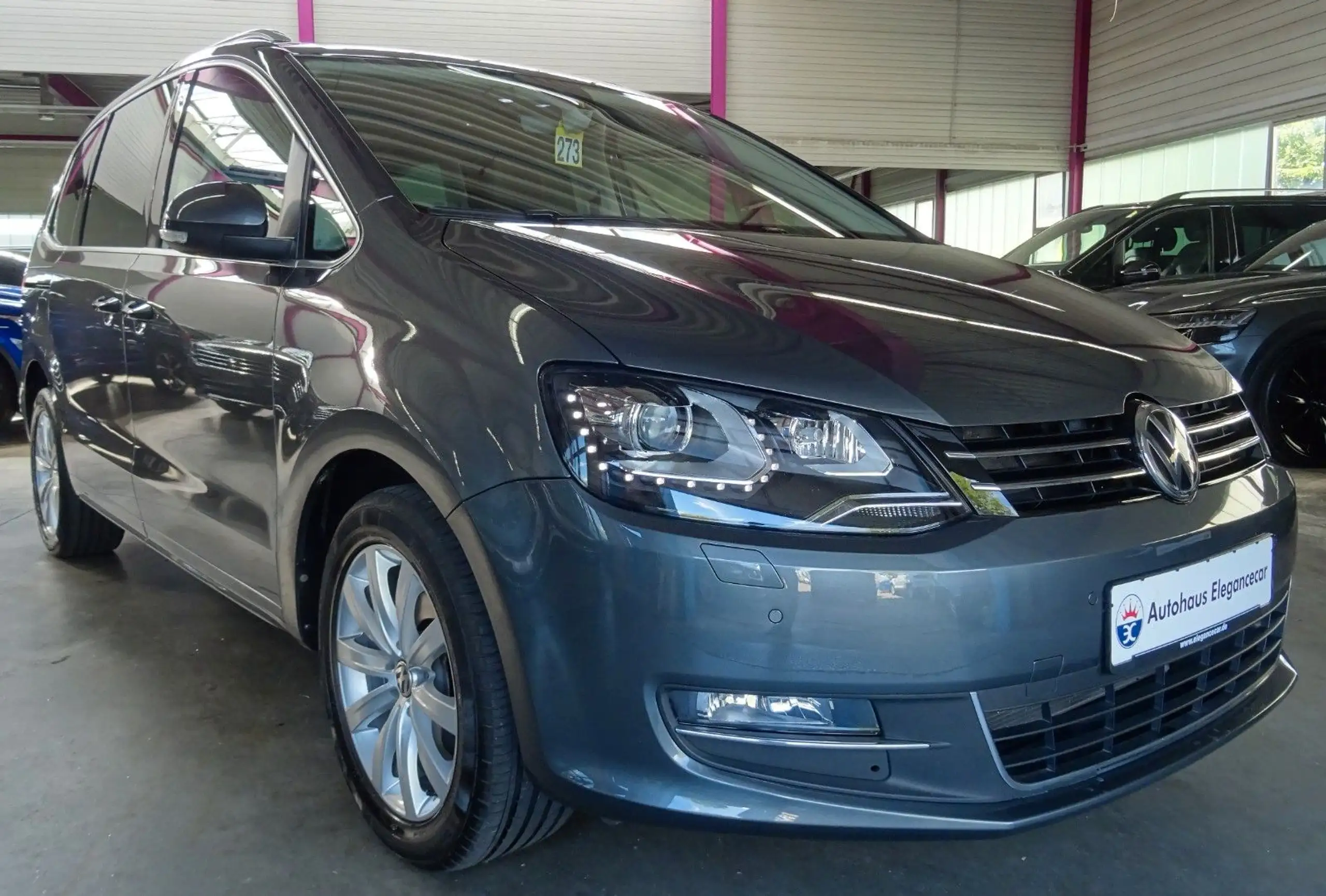 Volkswagen - Sharan