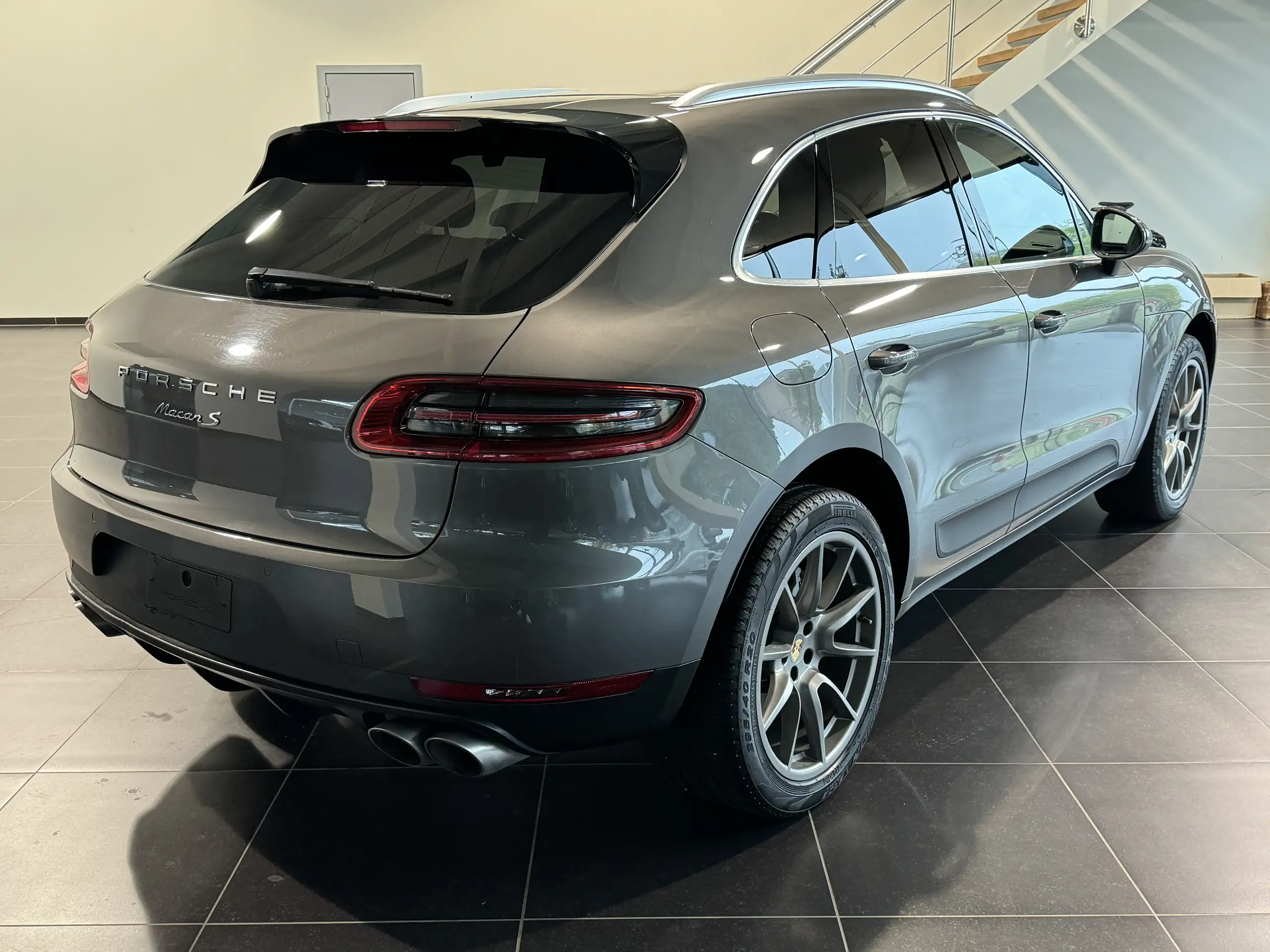 Porsche - Macan