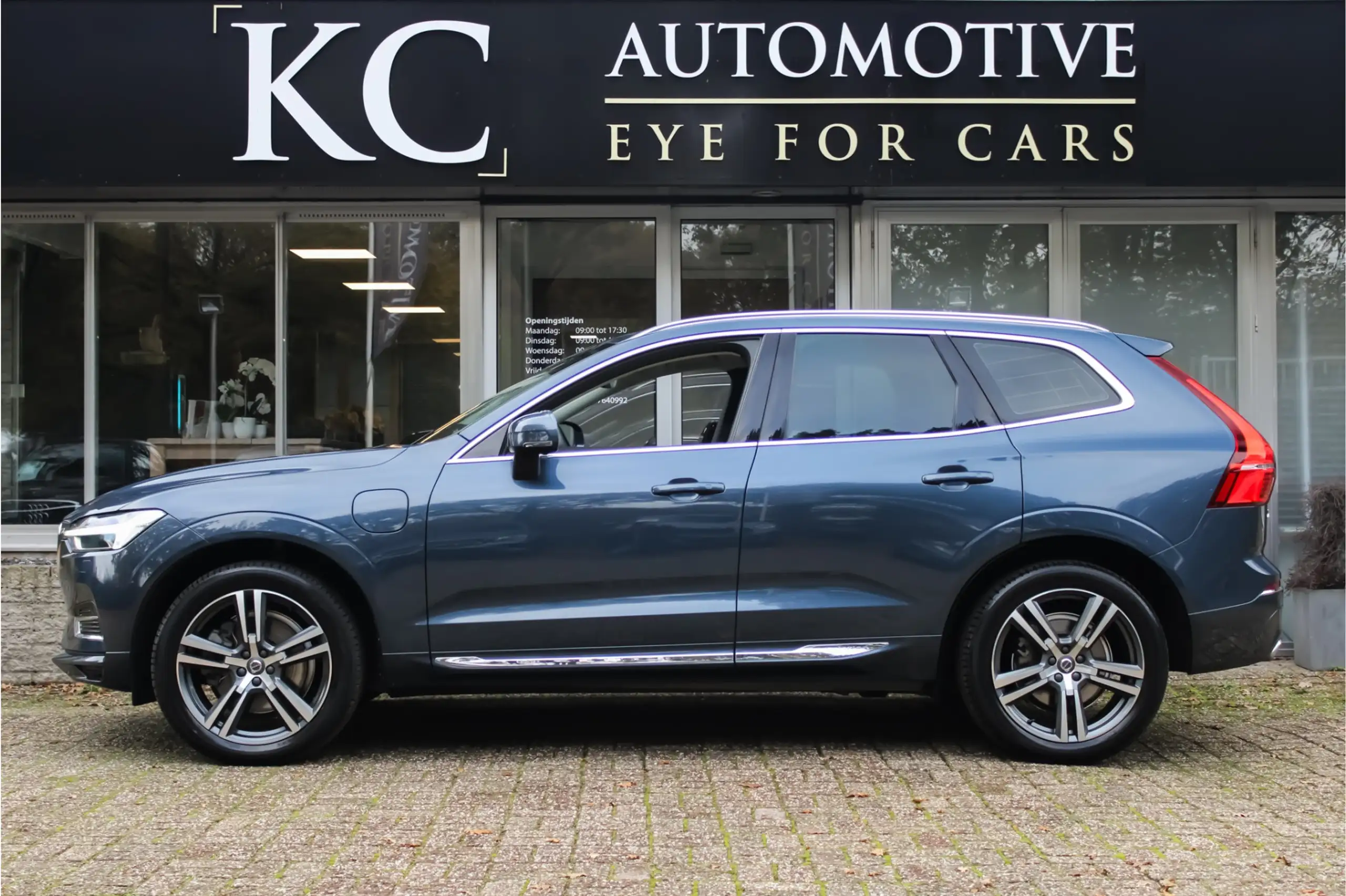 Volvo - XC60