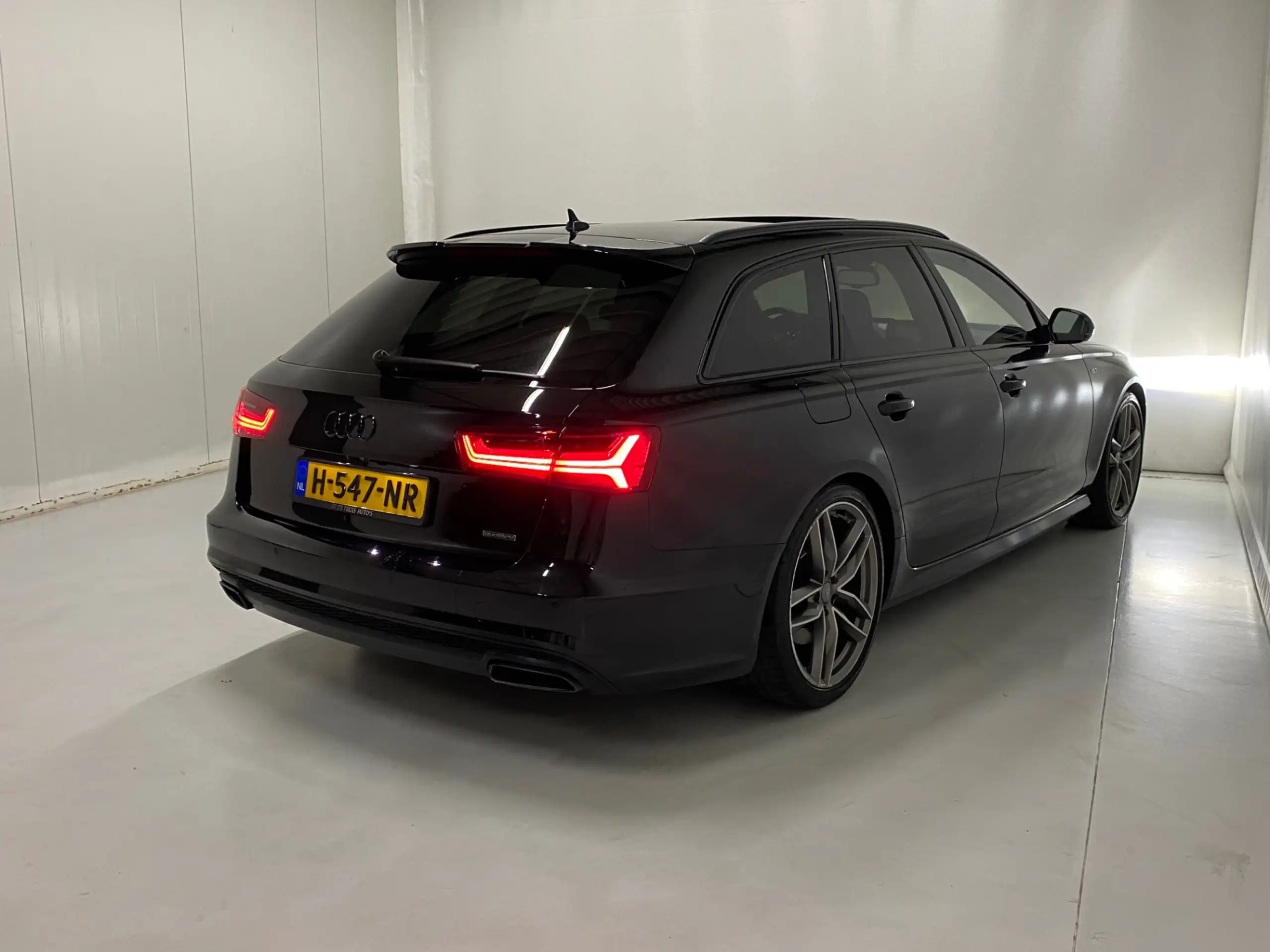 Audi - A6