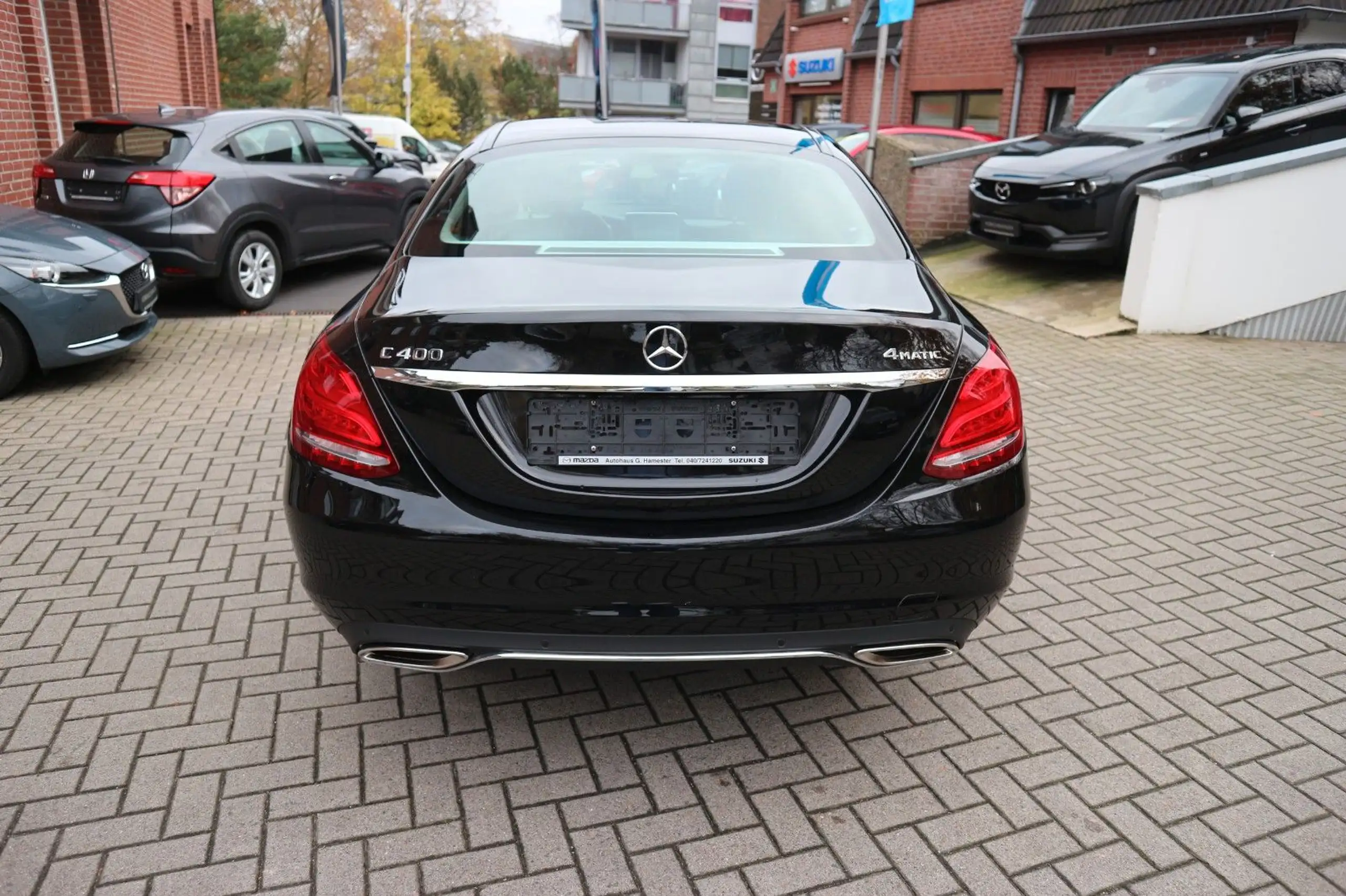 Mercedes-Benz - C 400