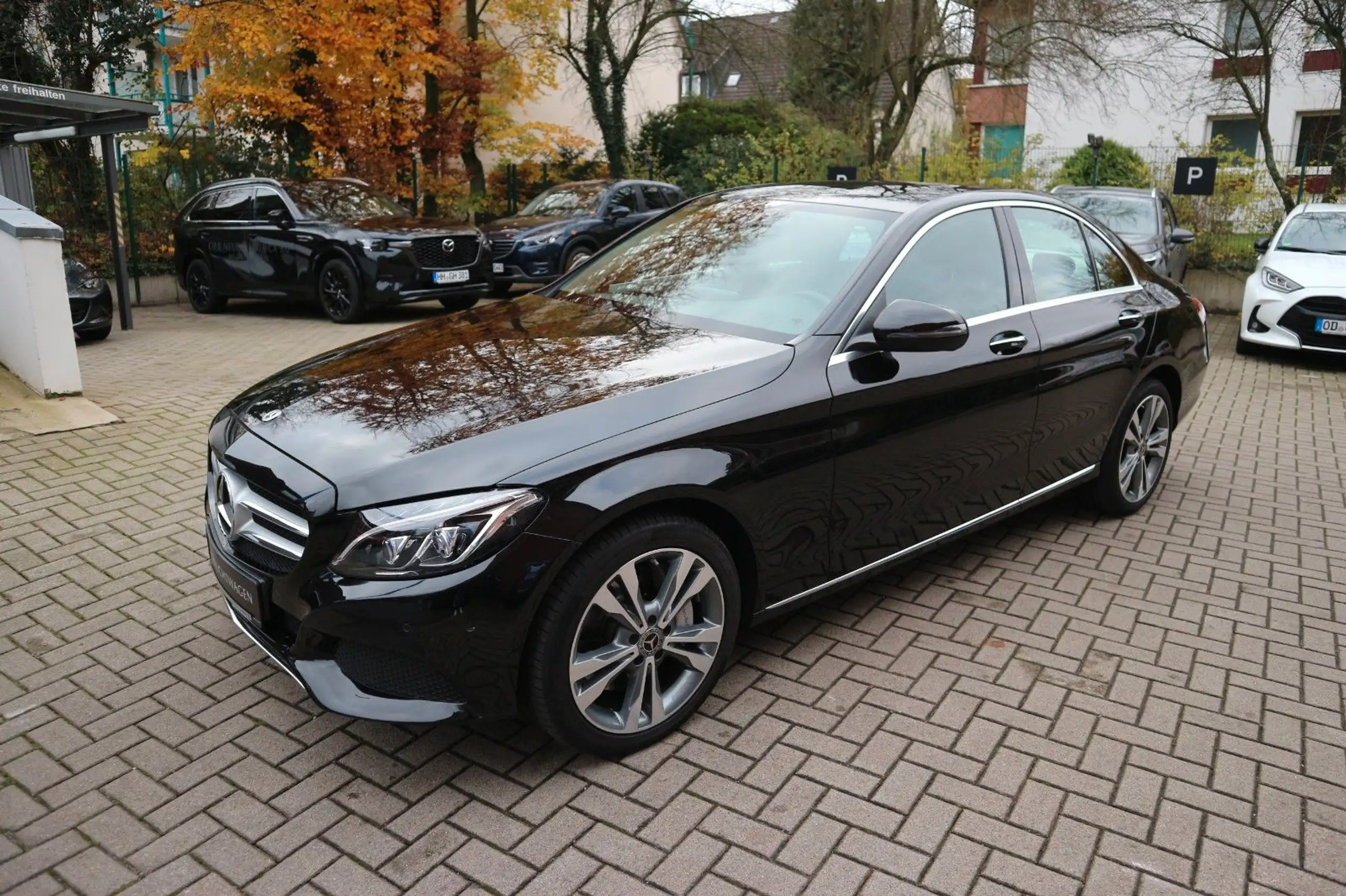 Mercedes-Benz - C 400