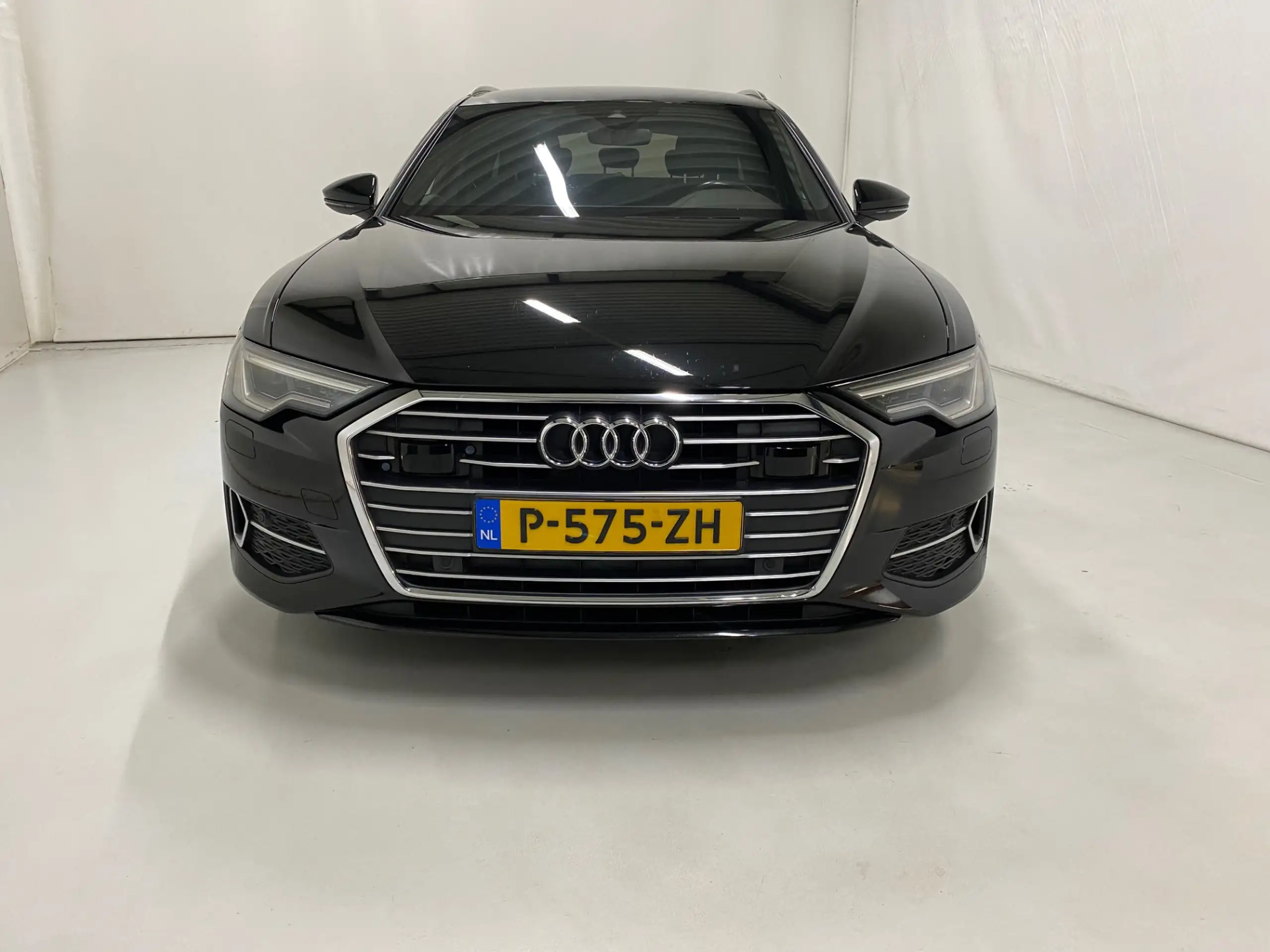 Audi - A6