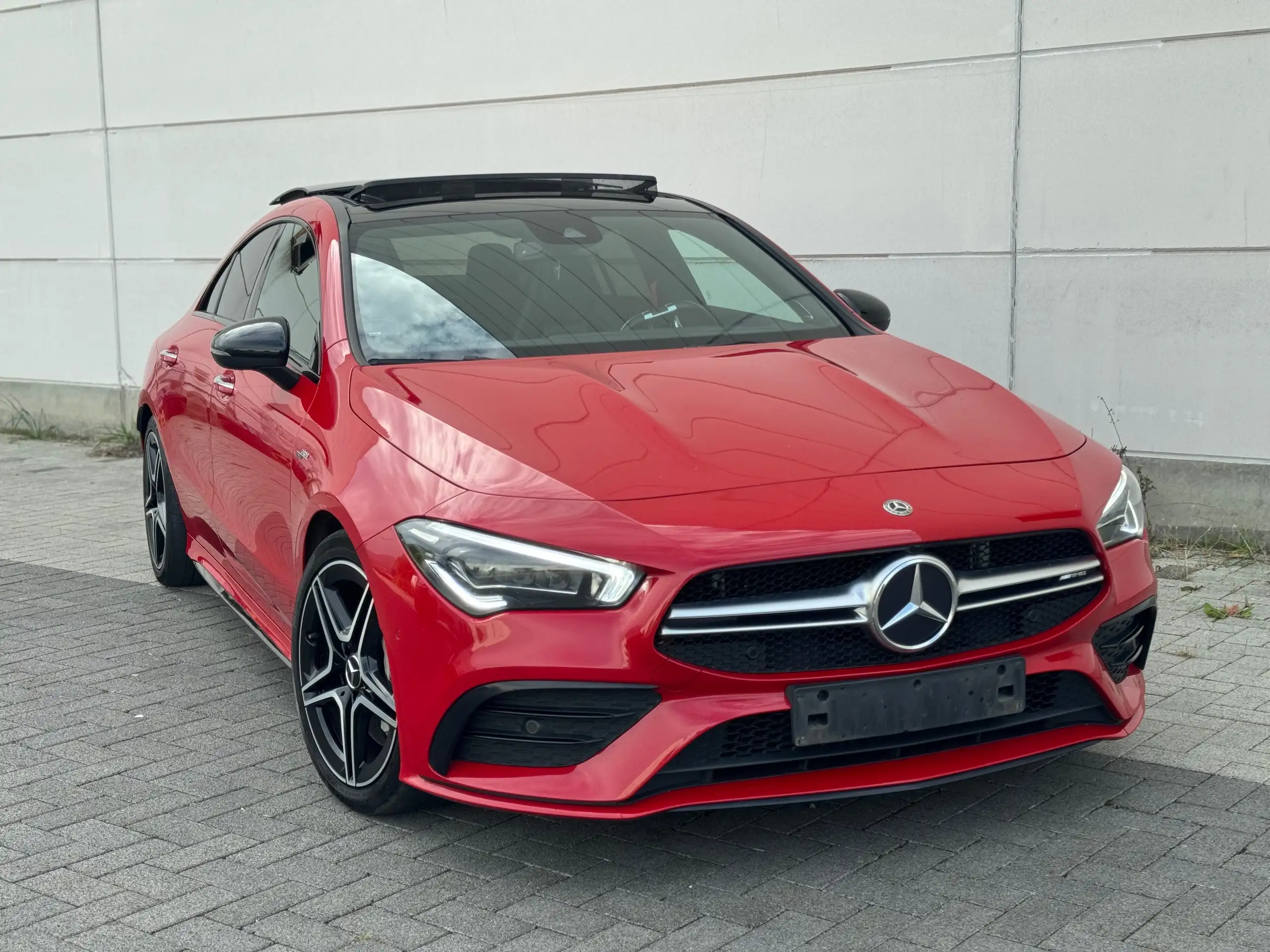 Mercedes-Benz - CLA 35 AMG