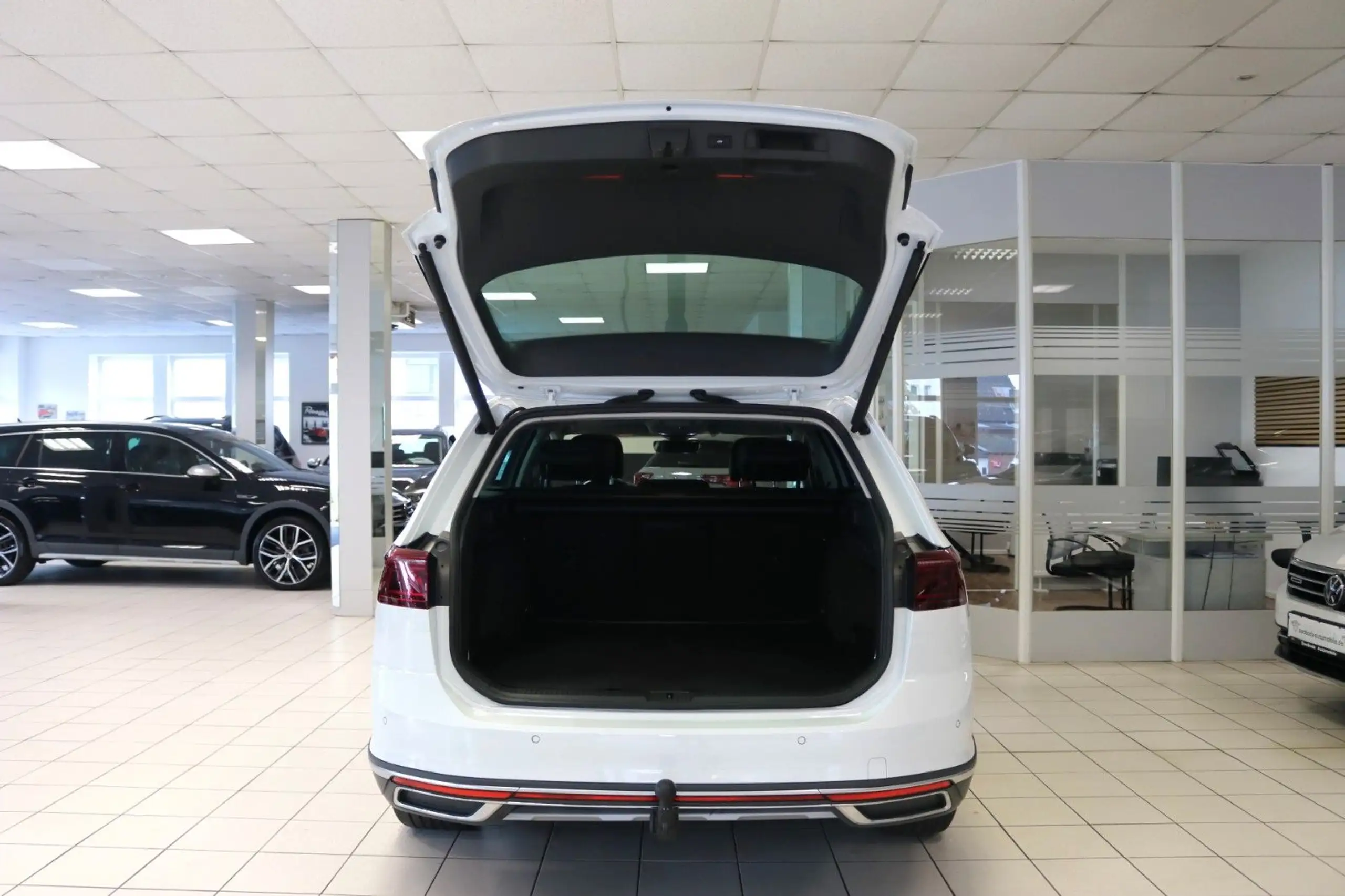 Volkswagen - Passat Alltrack