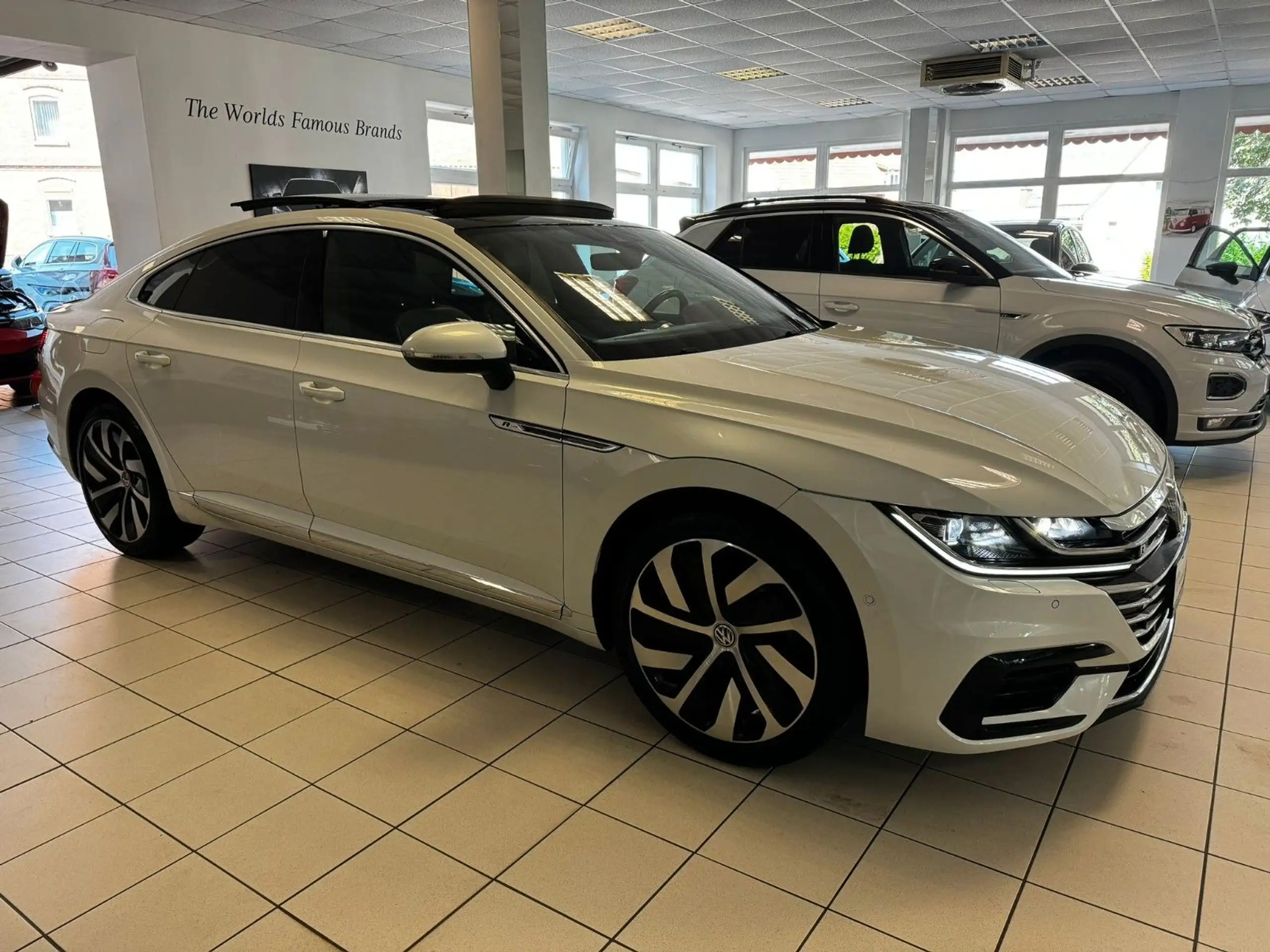 Volkswagen - Arteon