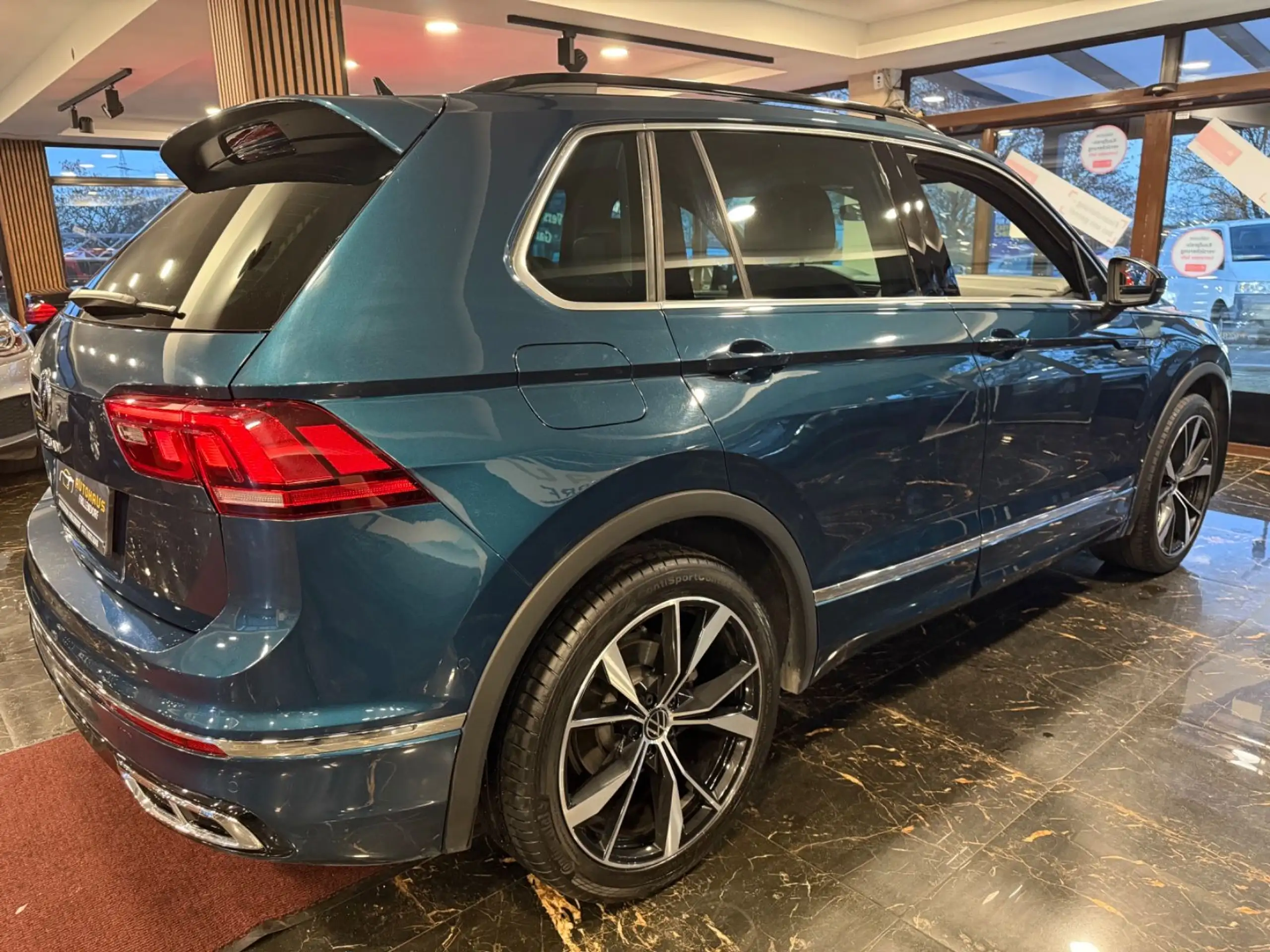 Volkswagen - Tiguan