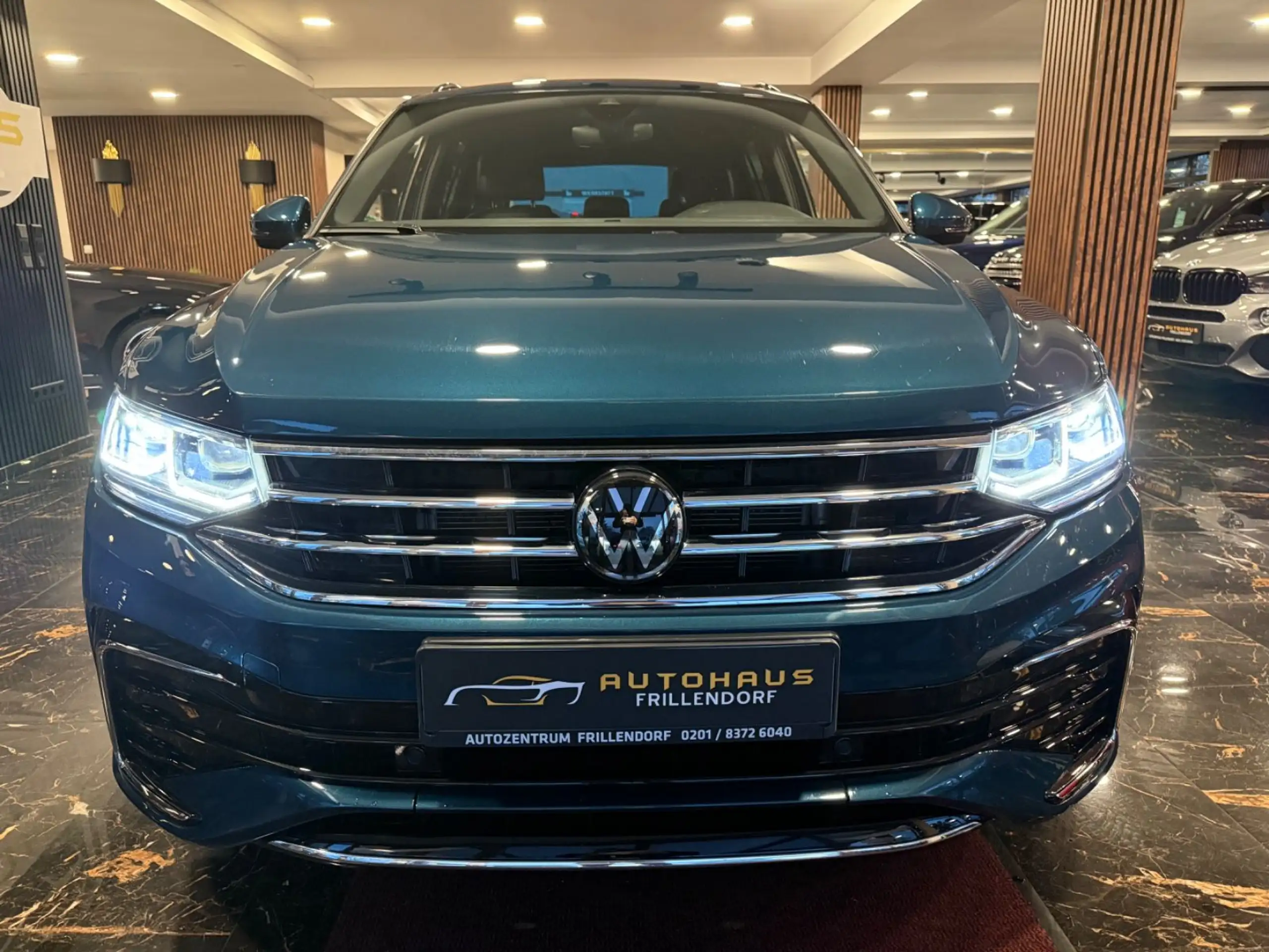 Volkswagen - Tiguan