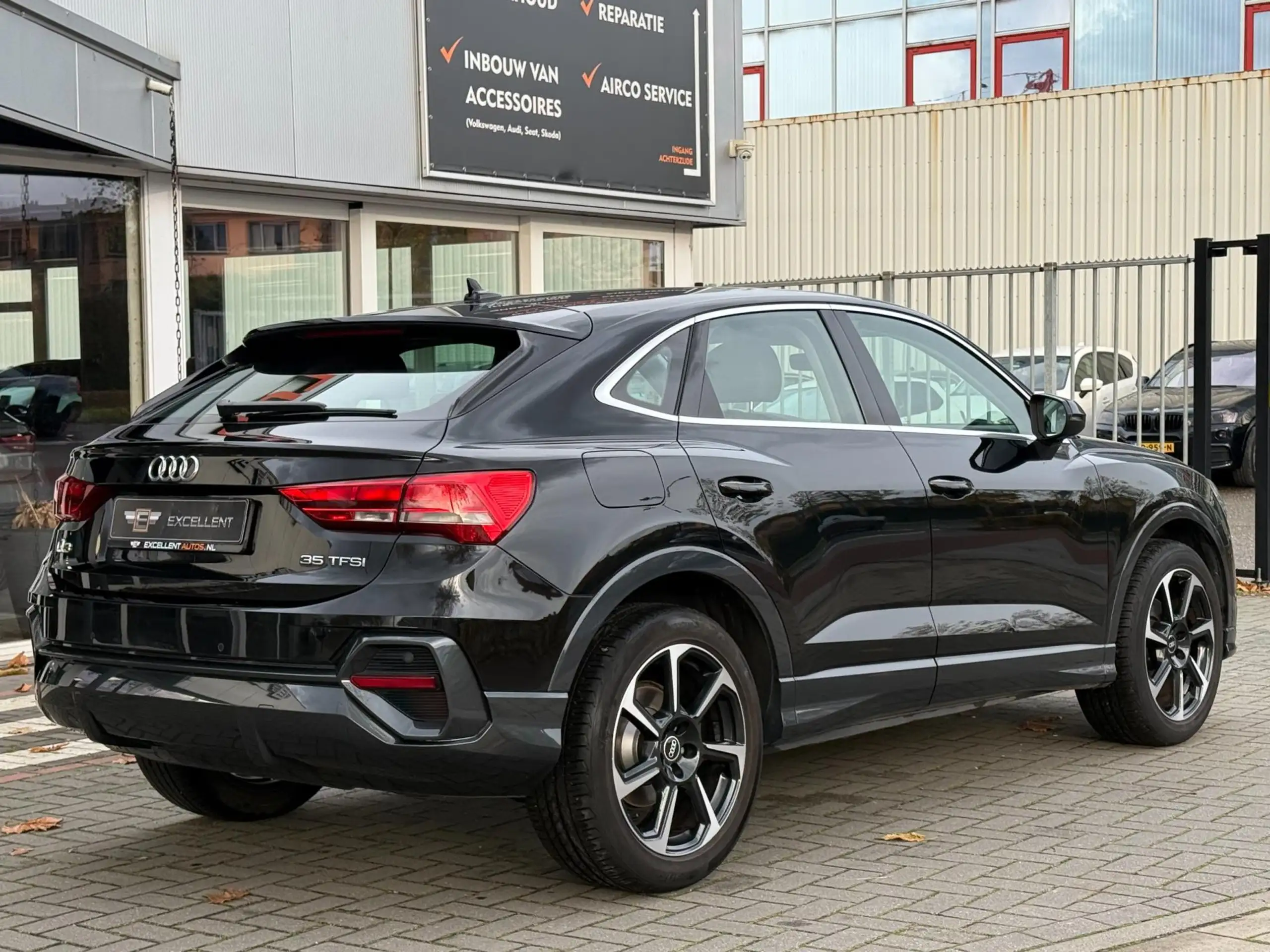 Audi - Q3