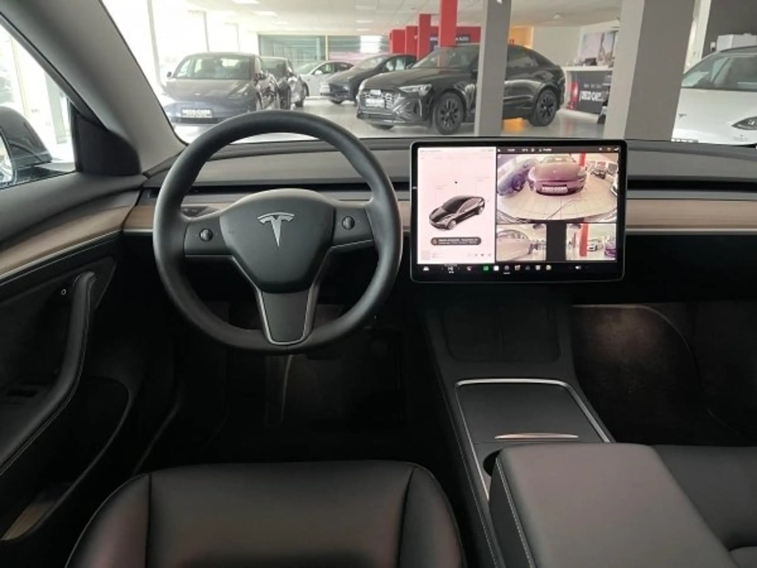 Tesla - Model 3