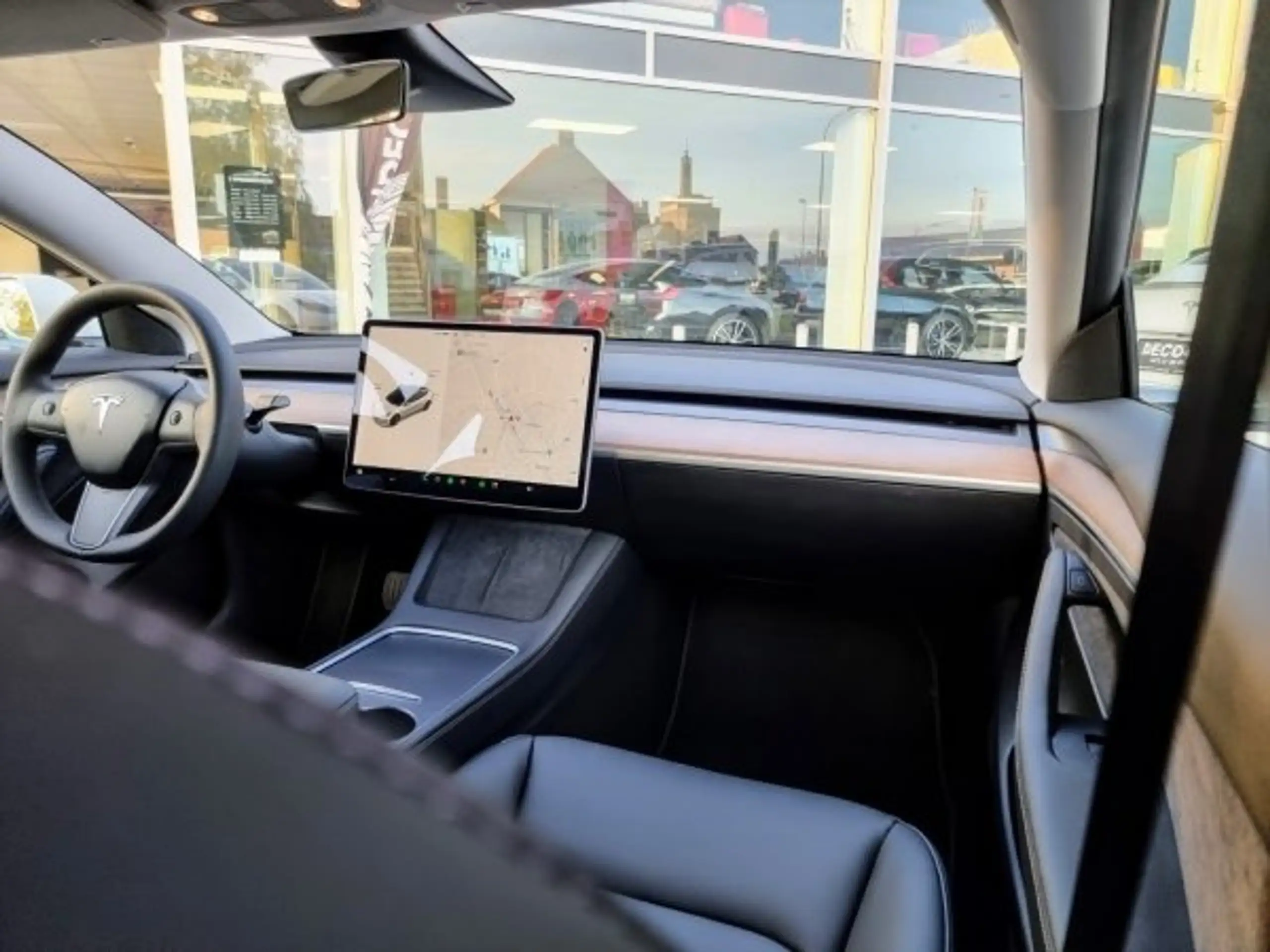 Tesla - Model 3