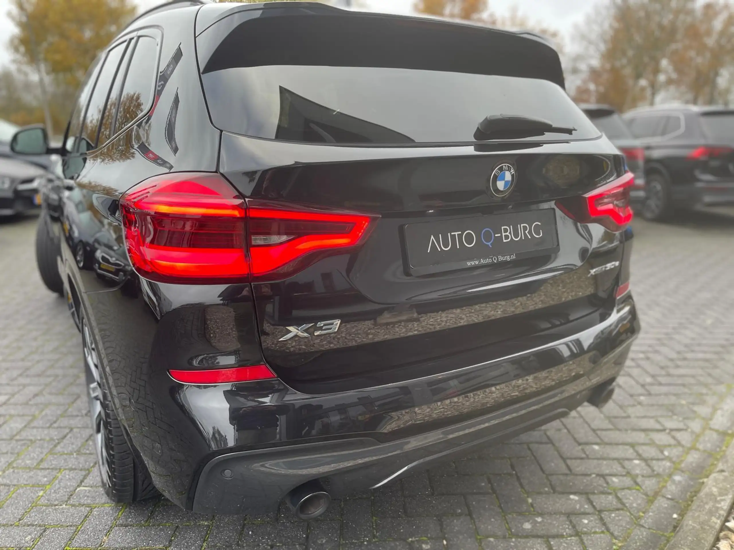 BMW - X3