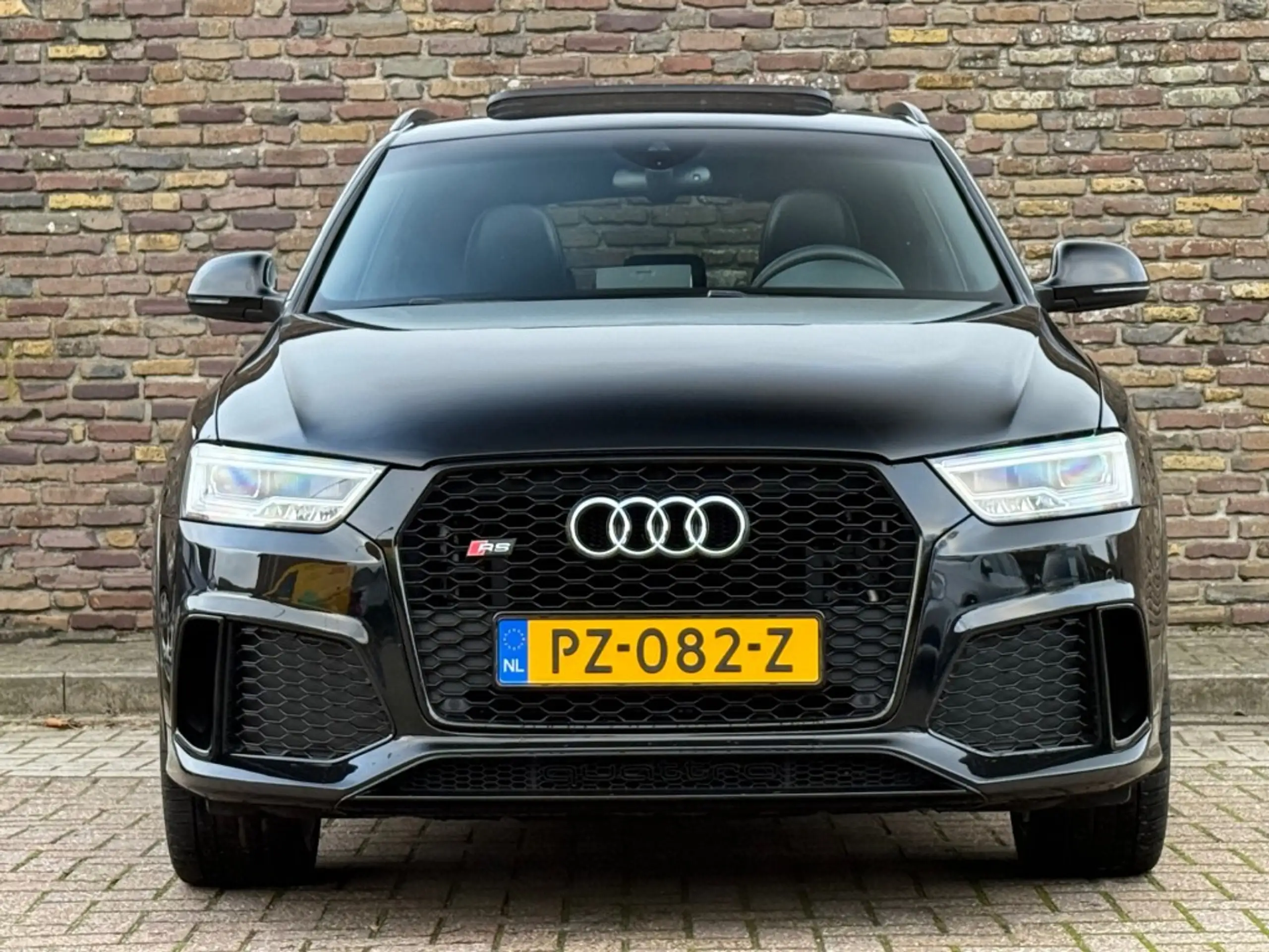 Audi - RS Q3