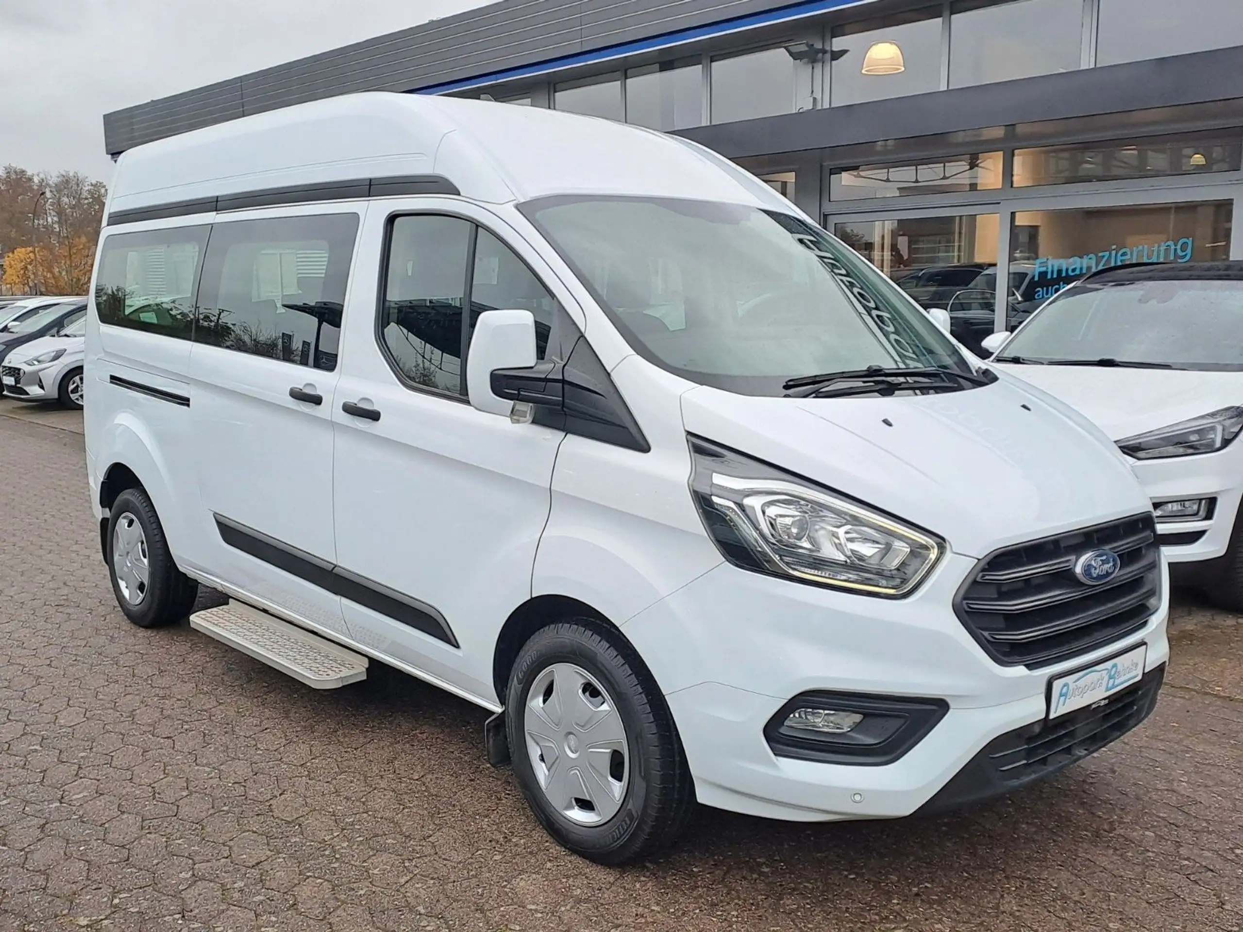 Ford - Transit Custom