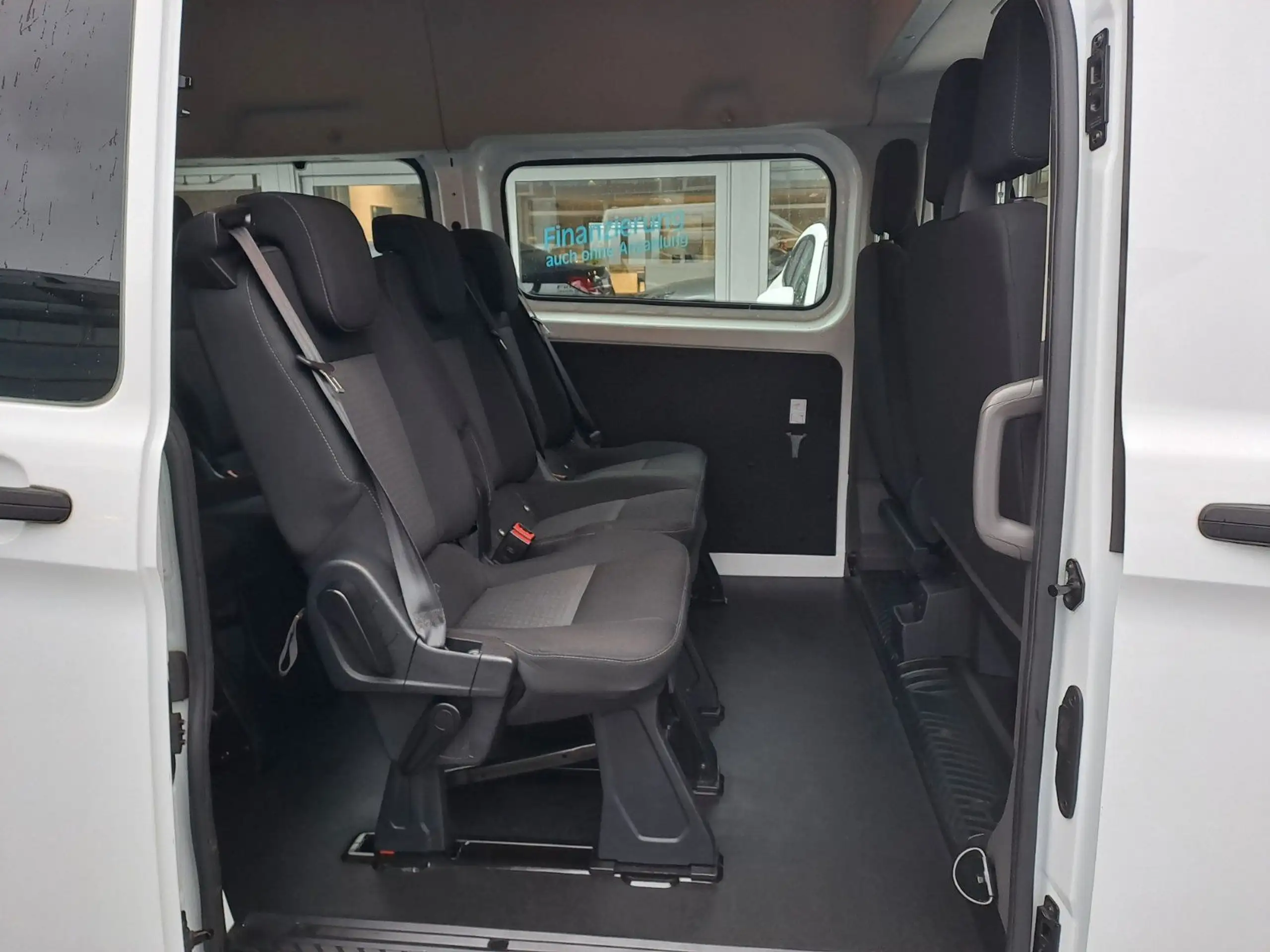 Ford - Transit Custom