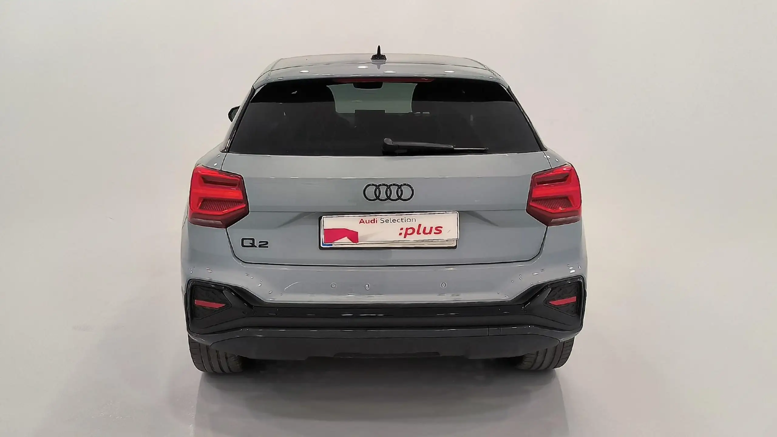 Audi - Q2