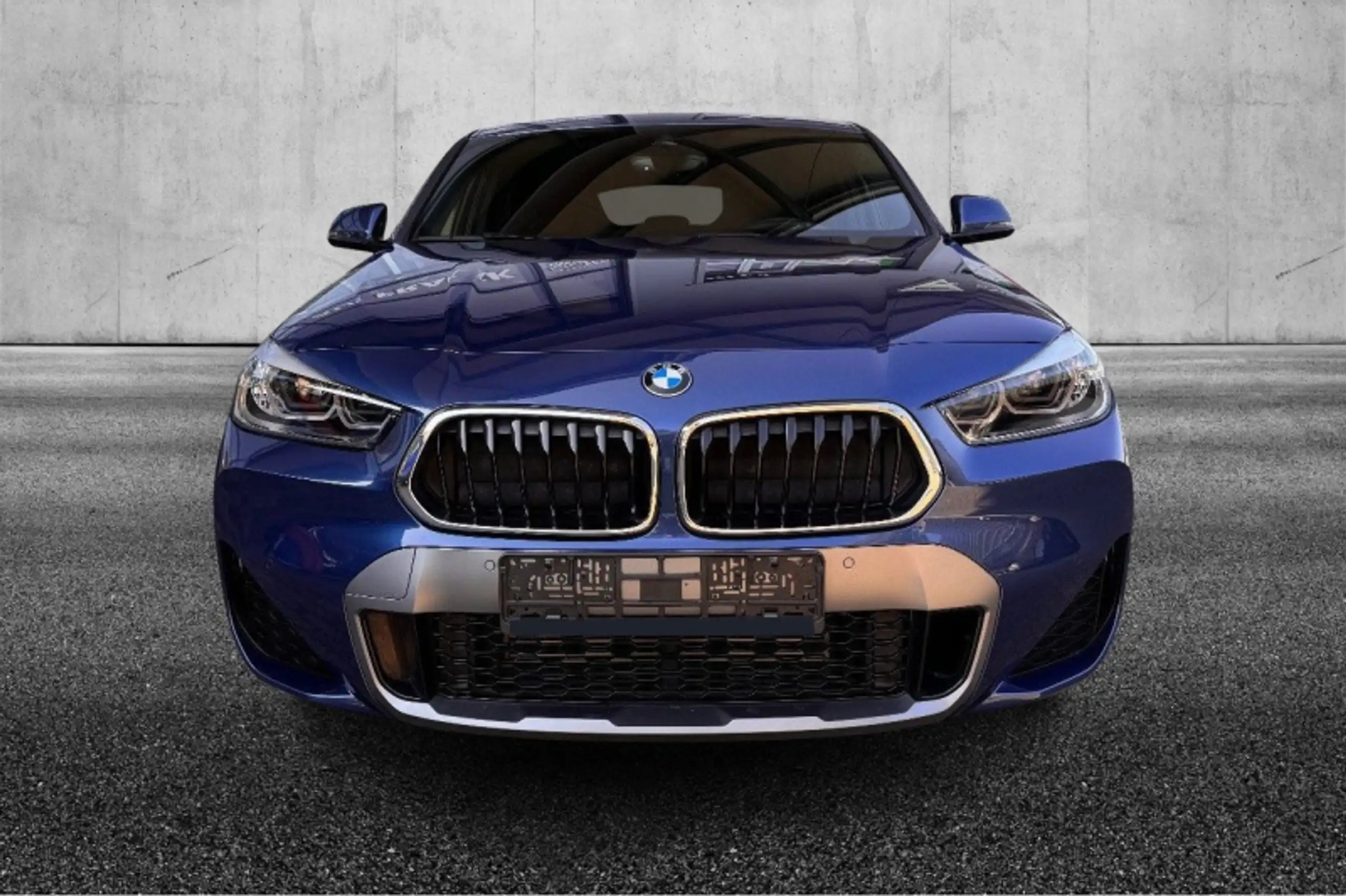 BMW - X2