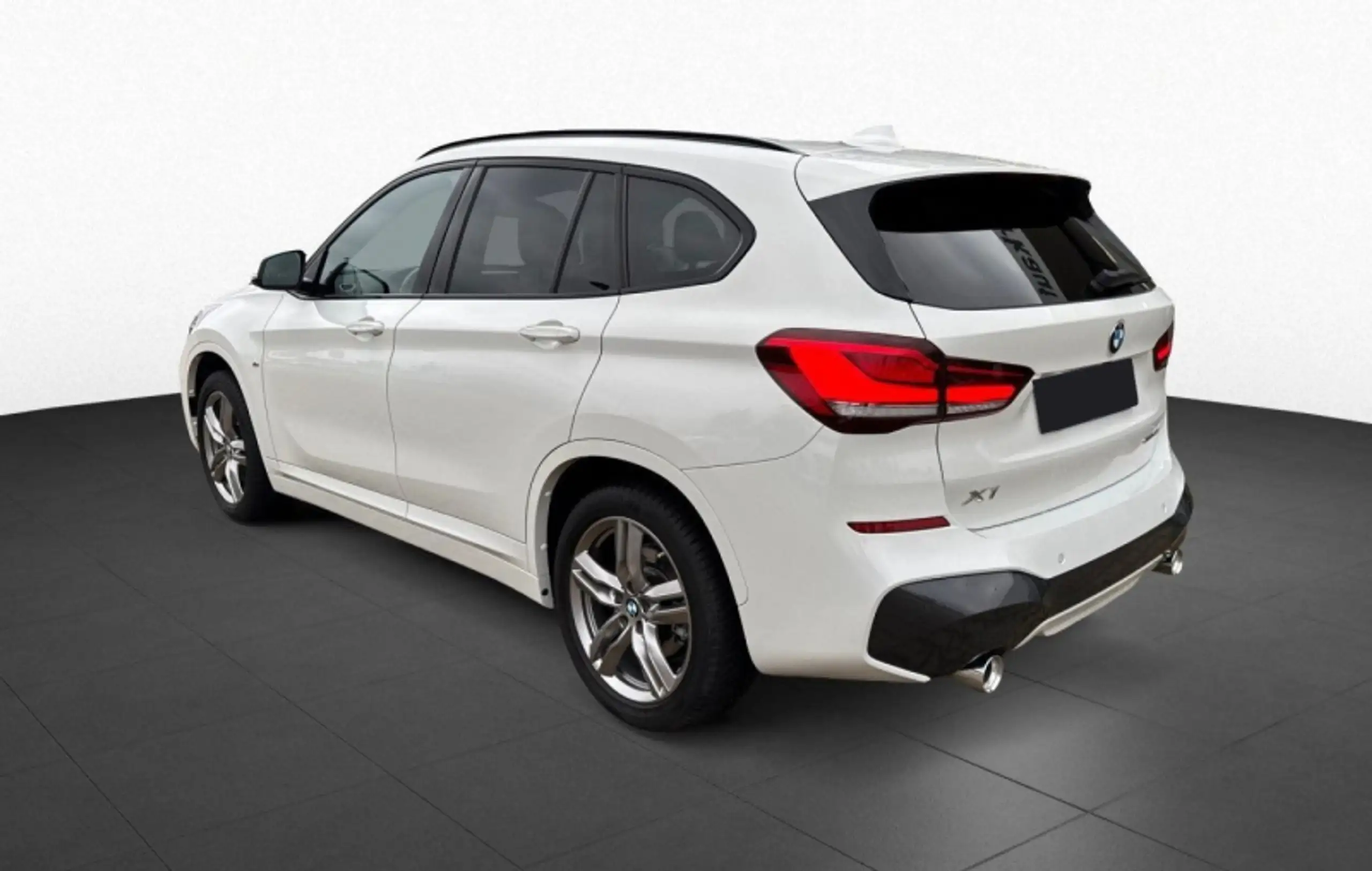 BMW - X1