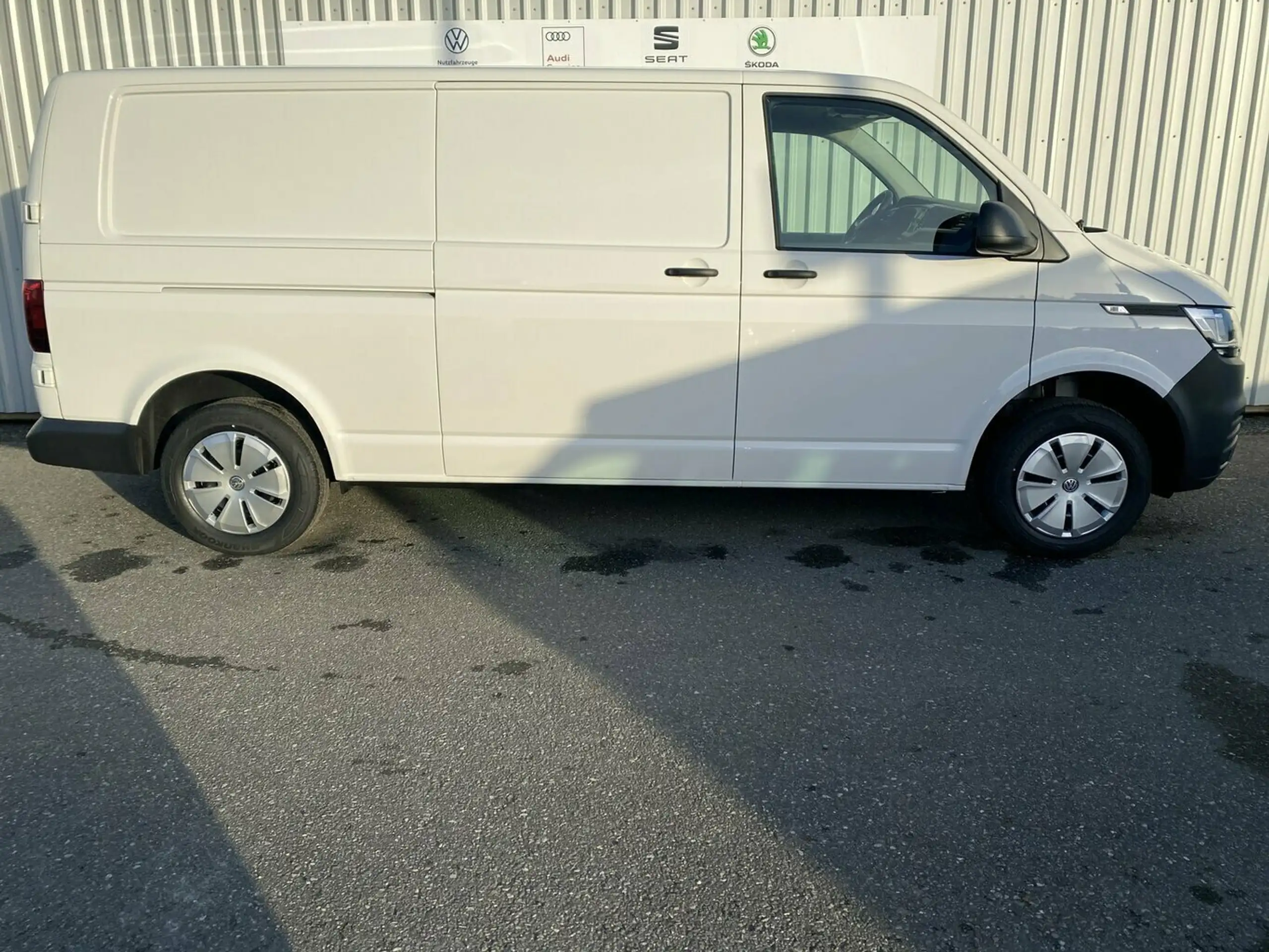 Volkswagen - T6 Transporter