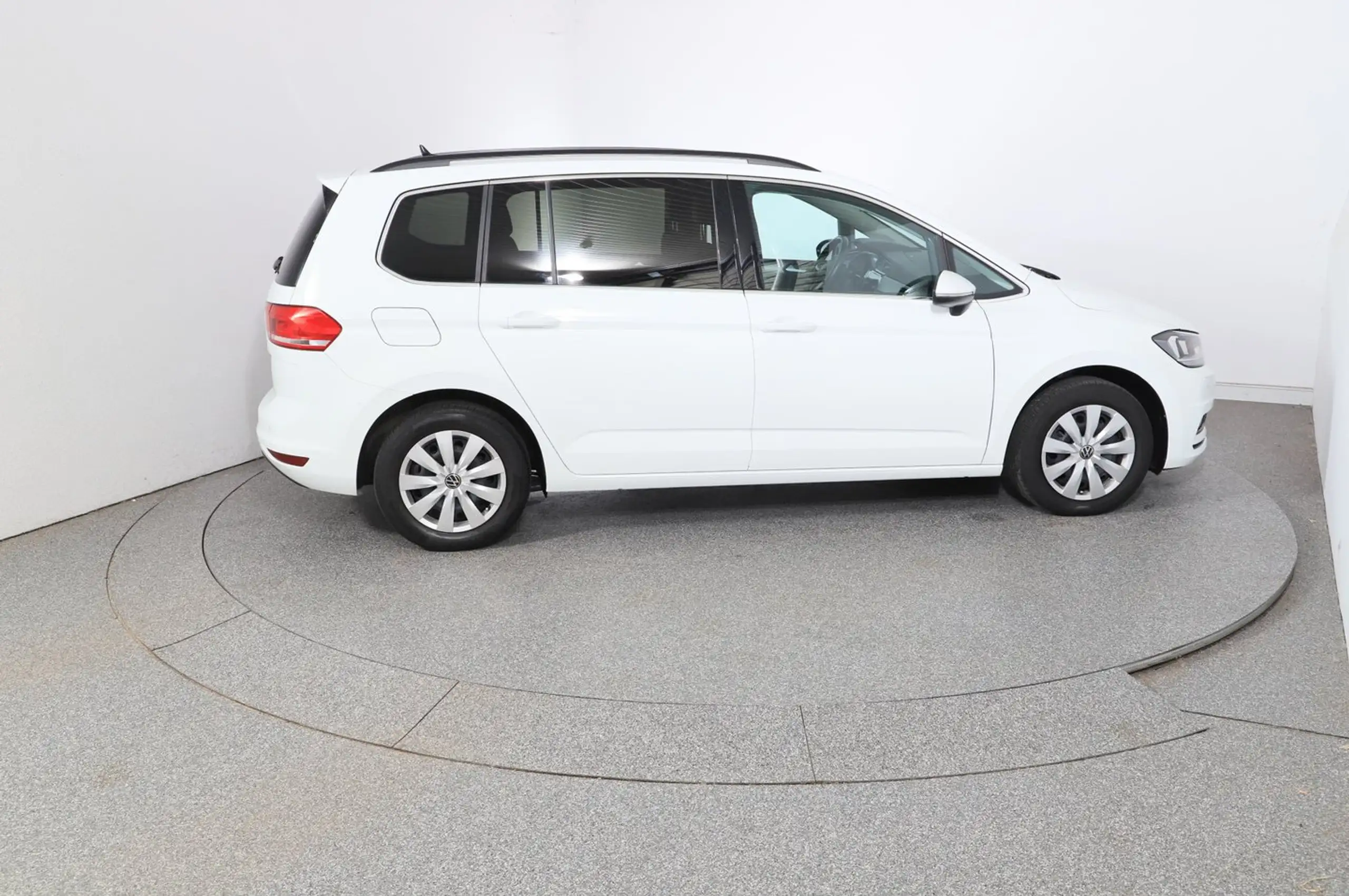 Volkswagen - Touran