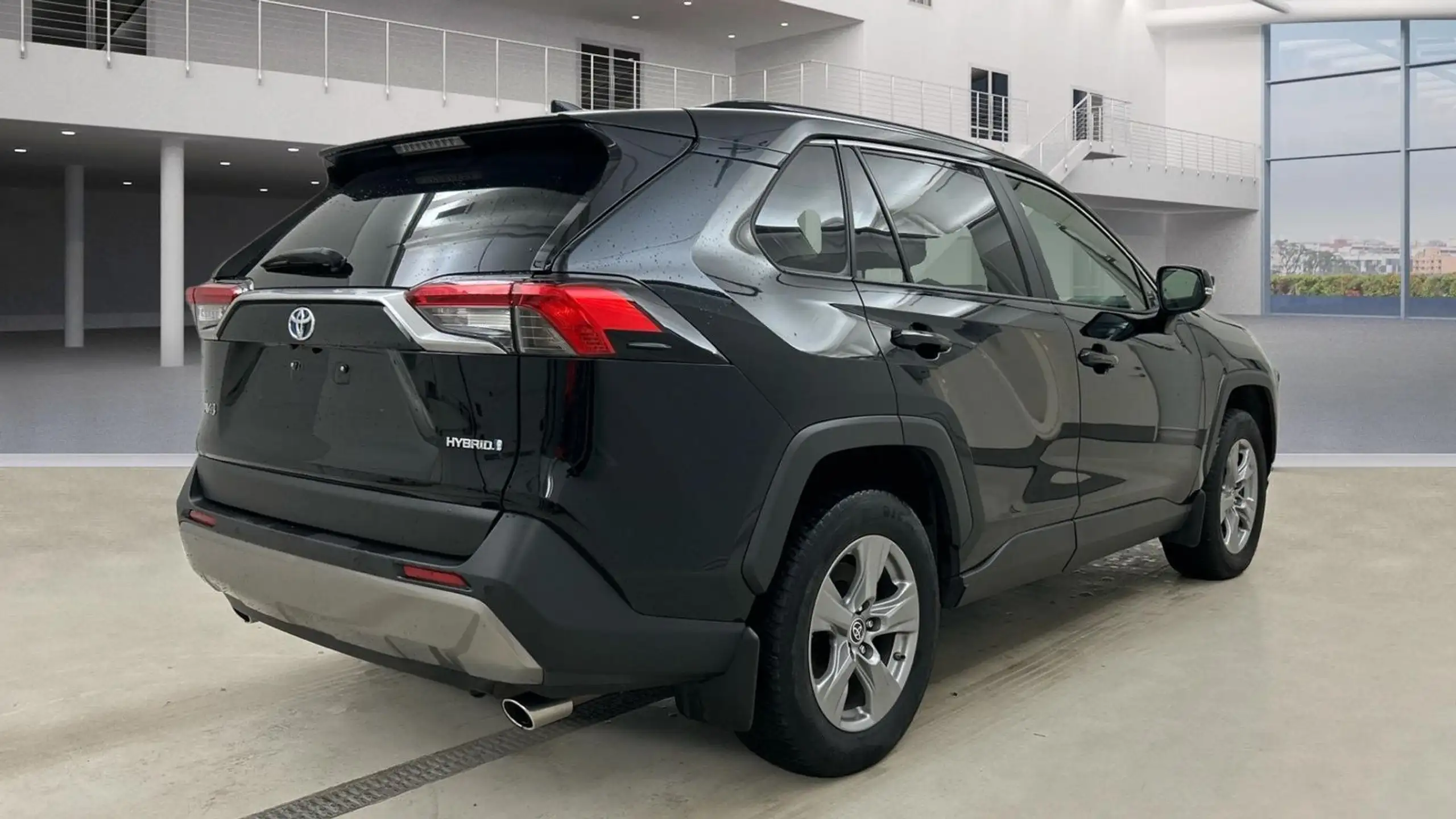 Toyota - RAV 4