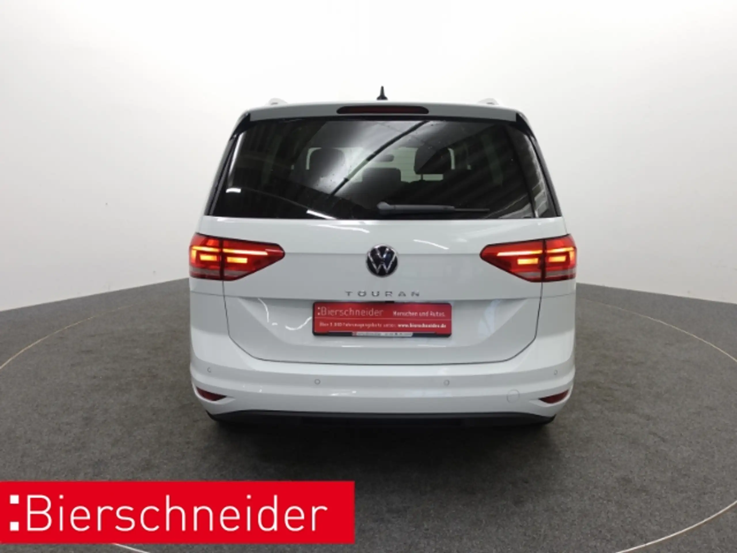 Volkswagen - Touran