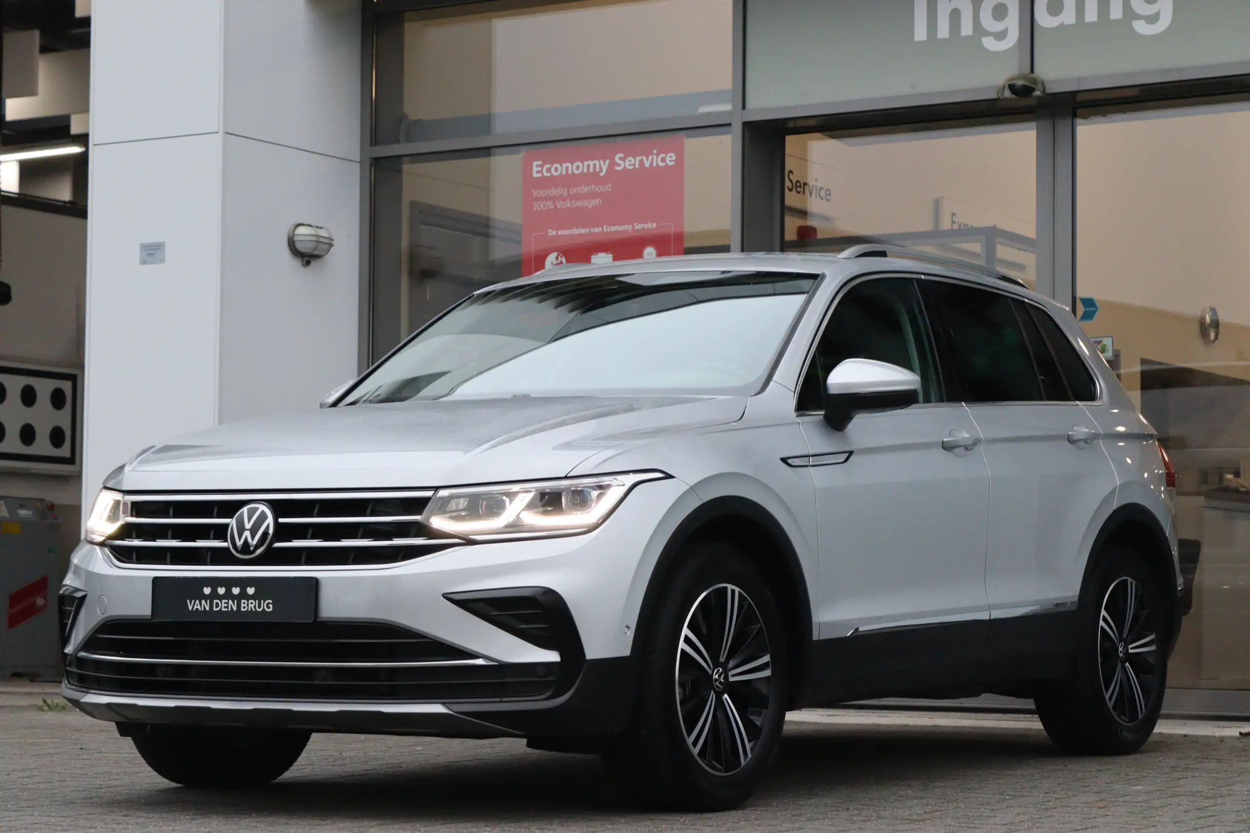 Volkswagen - Tiguan