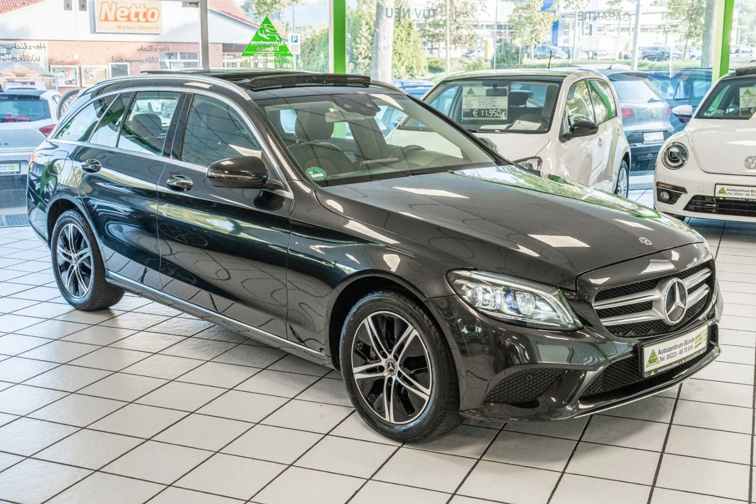 Mercedes-Benz - C 220