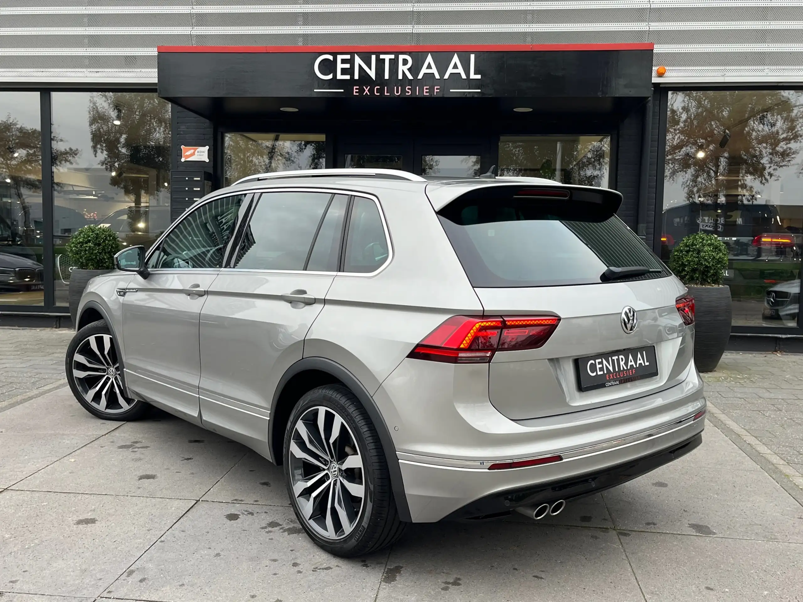 Volkswagen - Tiguan