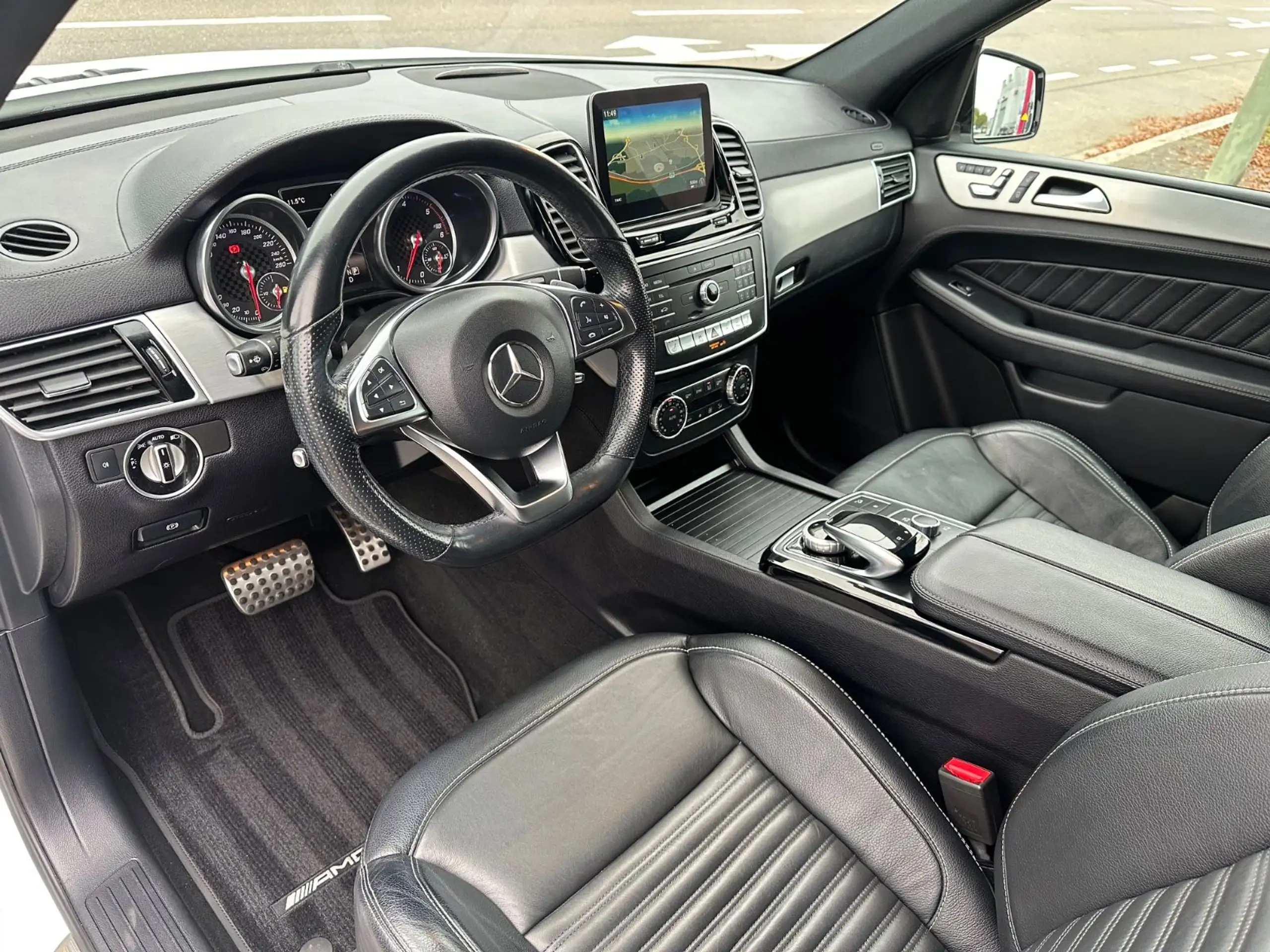 Mercedes-Benz - GLE 350